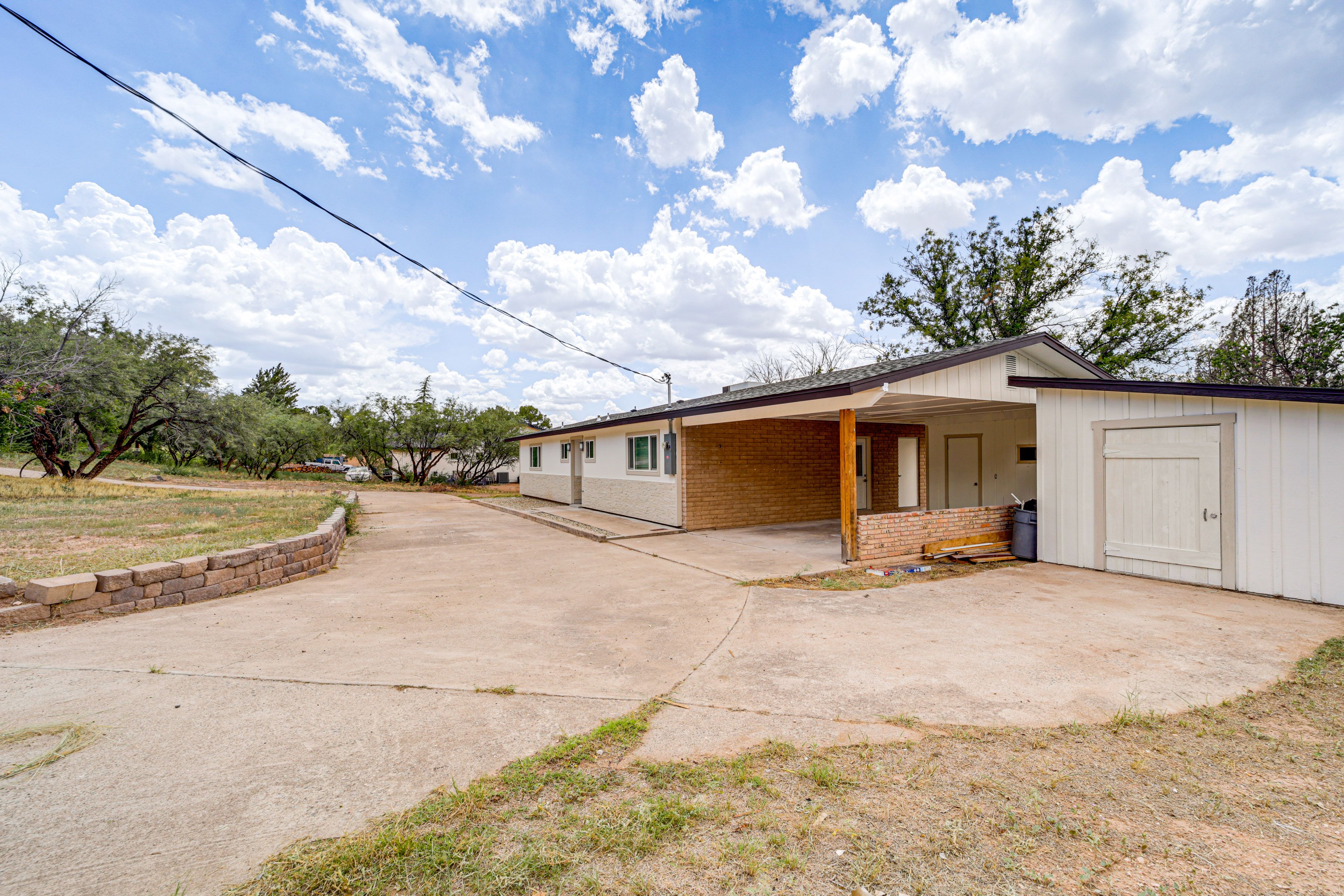 Parking | Carport (2 Vehicles) | Driveway (3 Vehicles) | Free Street Parking
