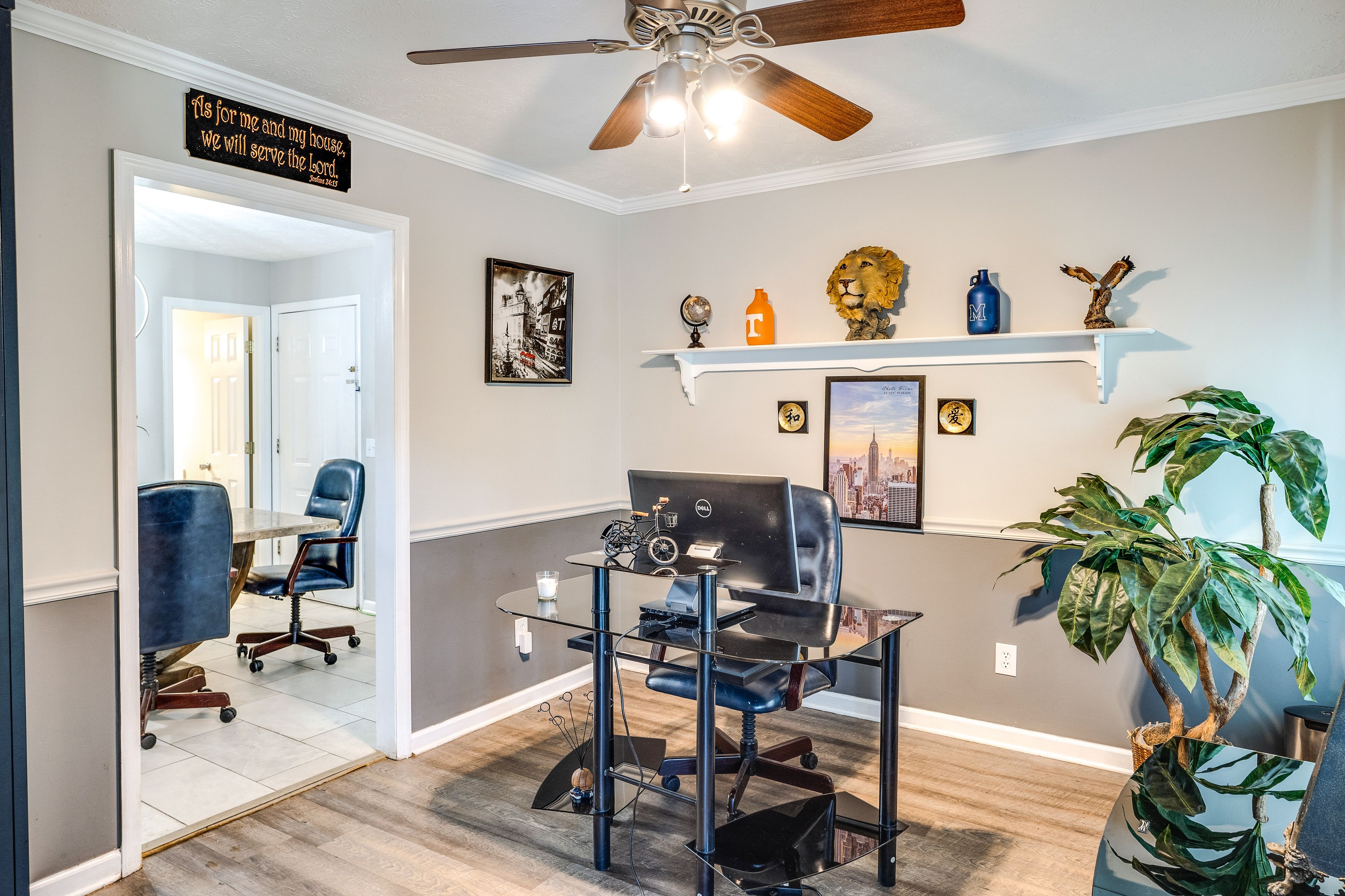 Office Space | 1st Floor | Desk | Computer