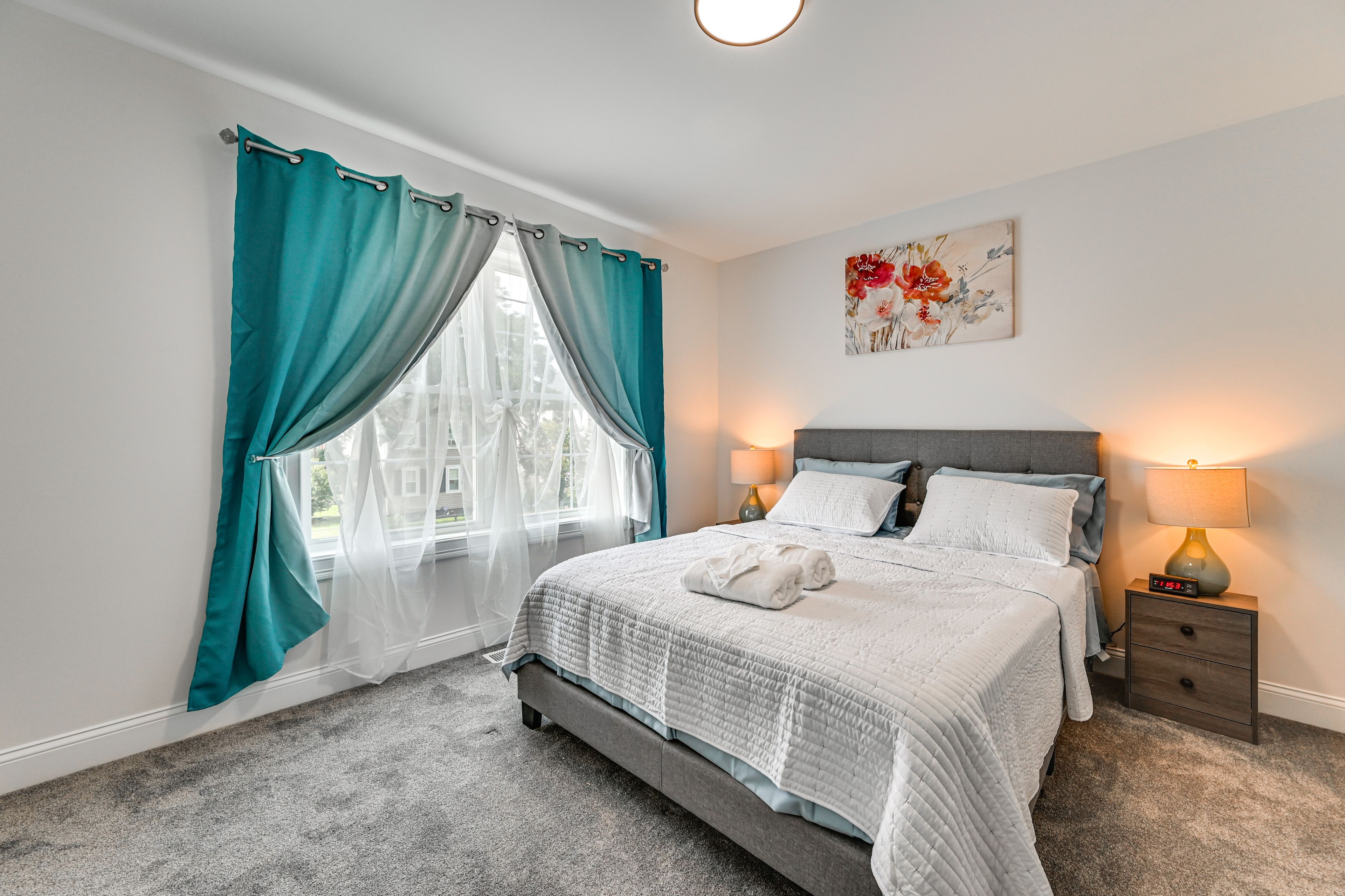 Bedroom 1 | 2nd Floor | Queen Bed