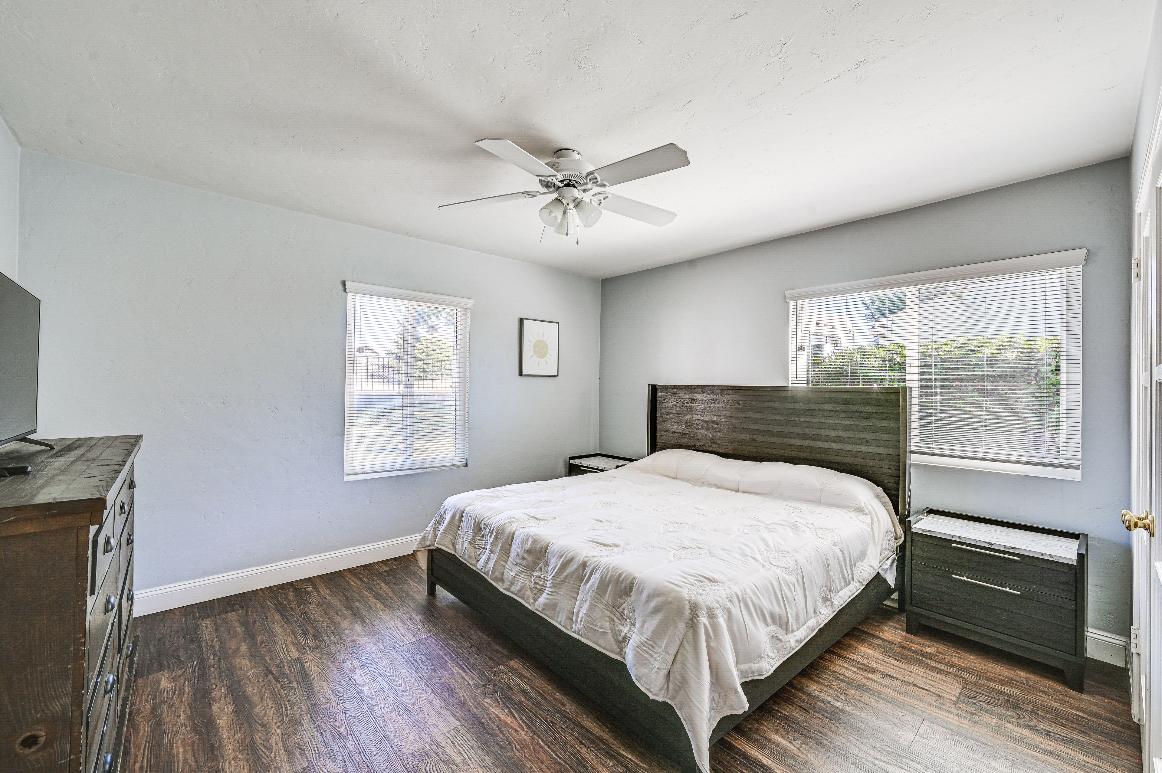 Bedroom 1 | King Bed | Linens Provided | Smart TV