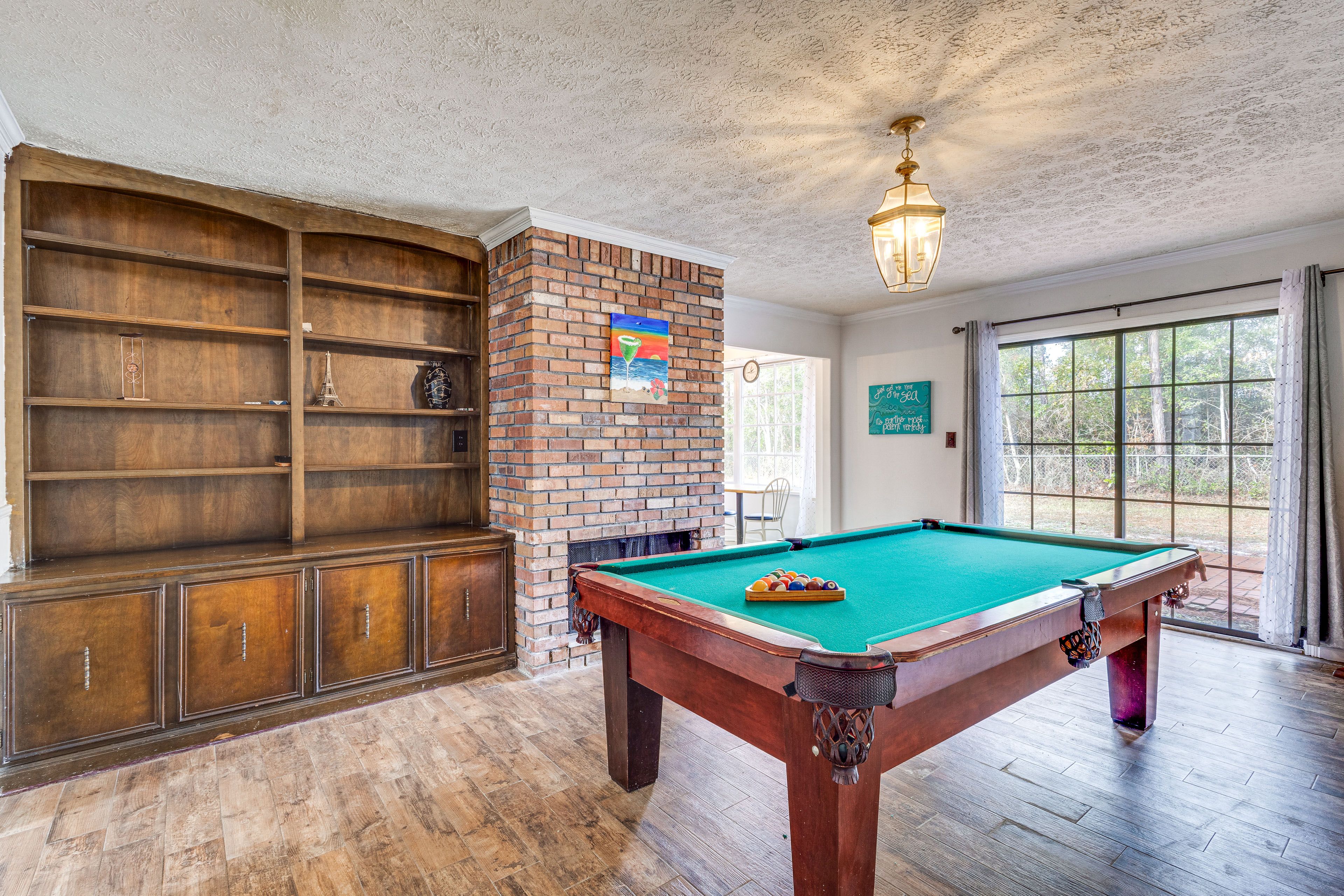 Game Room | Pool Table | Central Heating & A/C