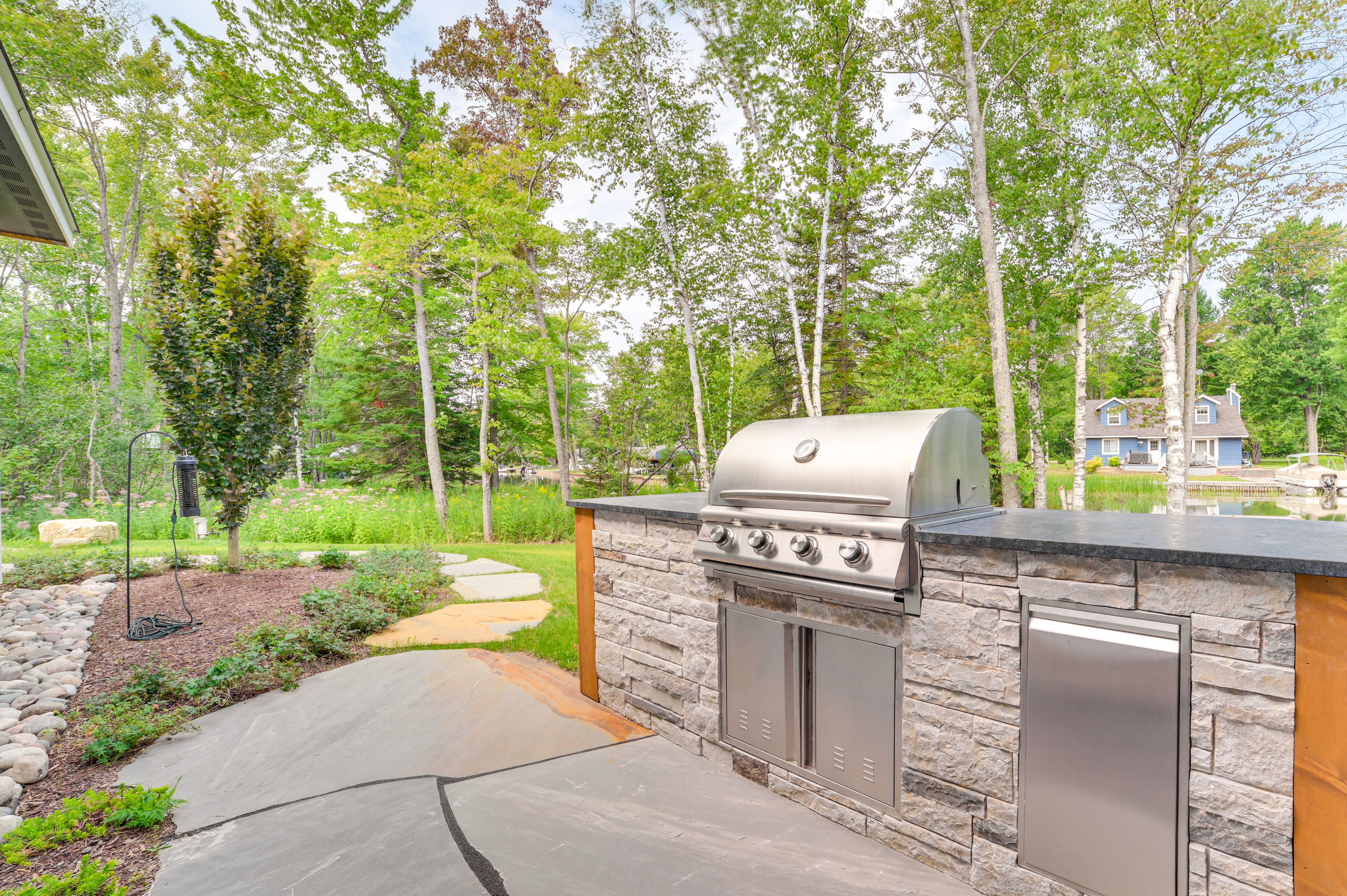 Gas Grill w/ Prep Space (Propane Provided)