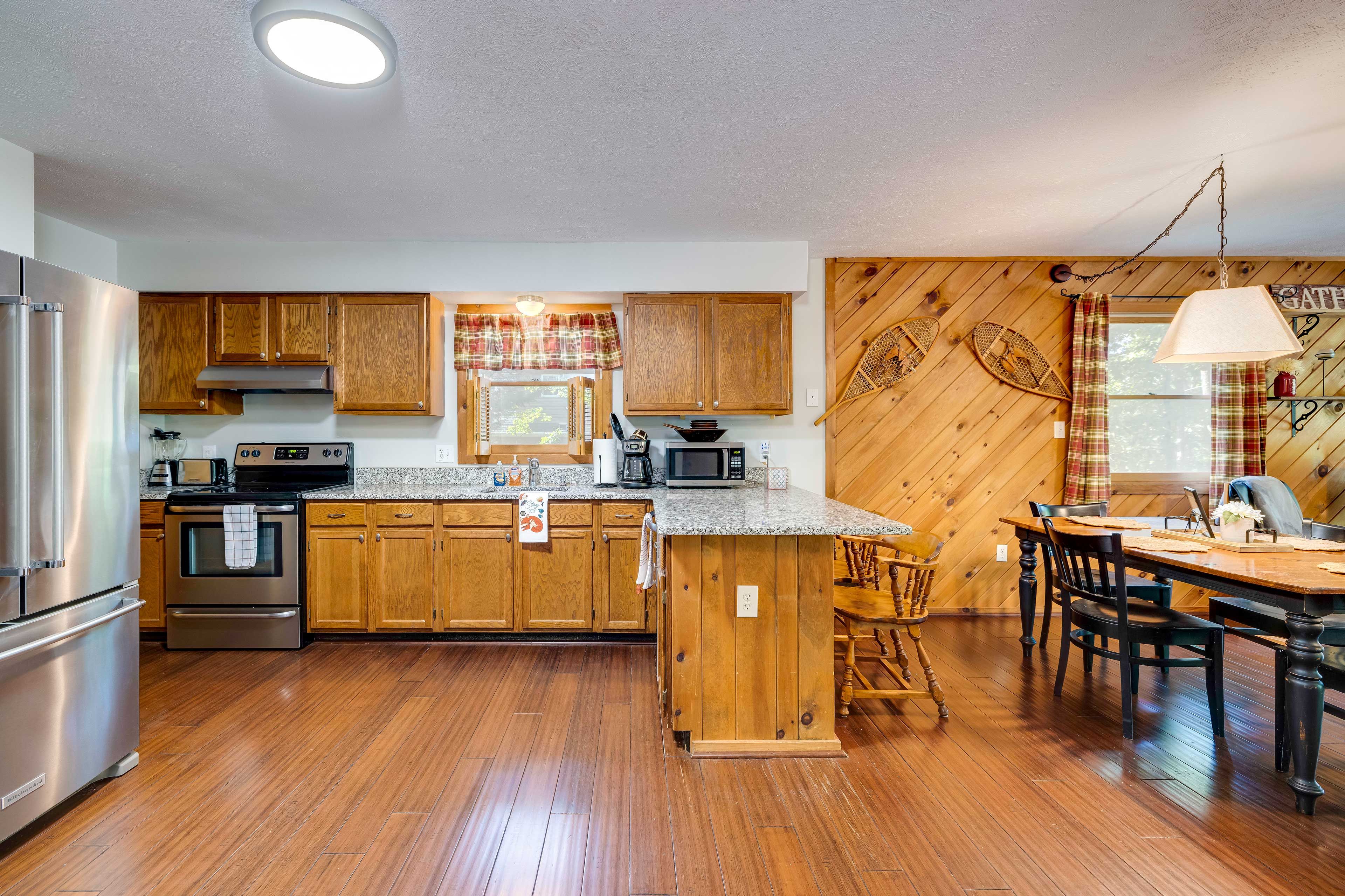 Kitchen | 1st Floor | Drip Coffee Maker | Blender | Toaster | Cooking Basics