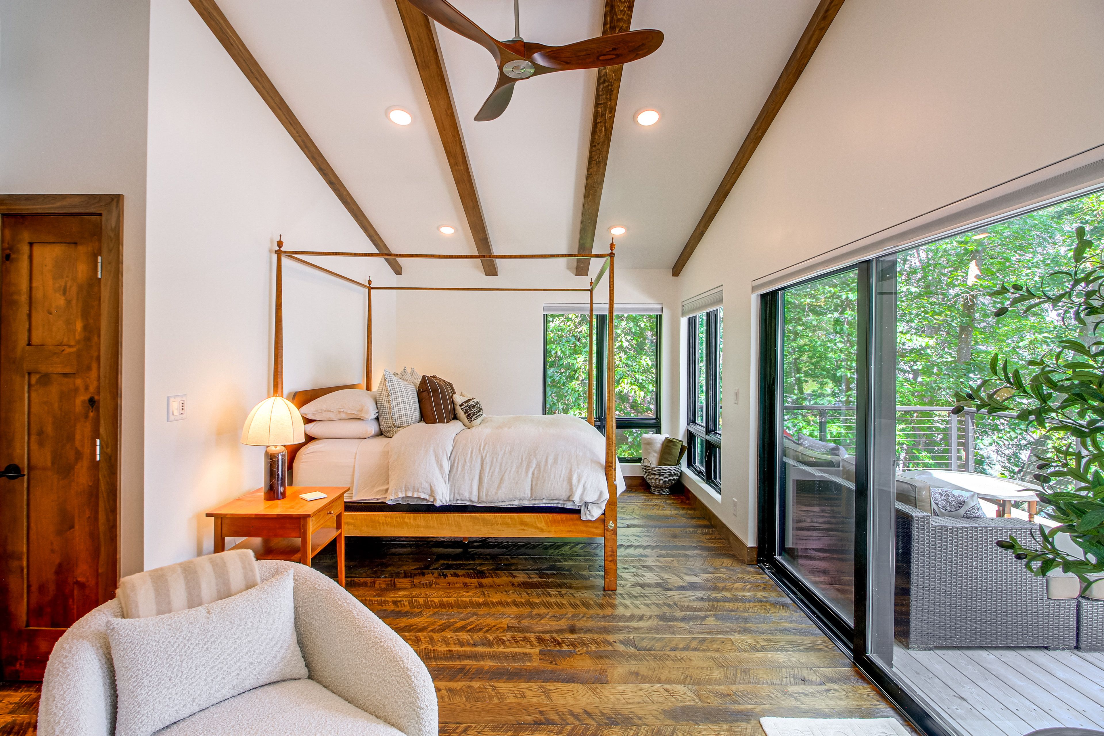 Bedroom 3 | Queen Bed | 2nd Floor