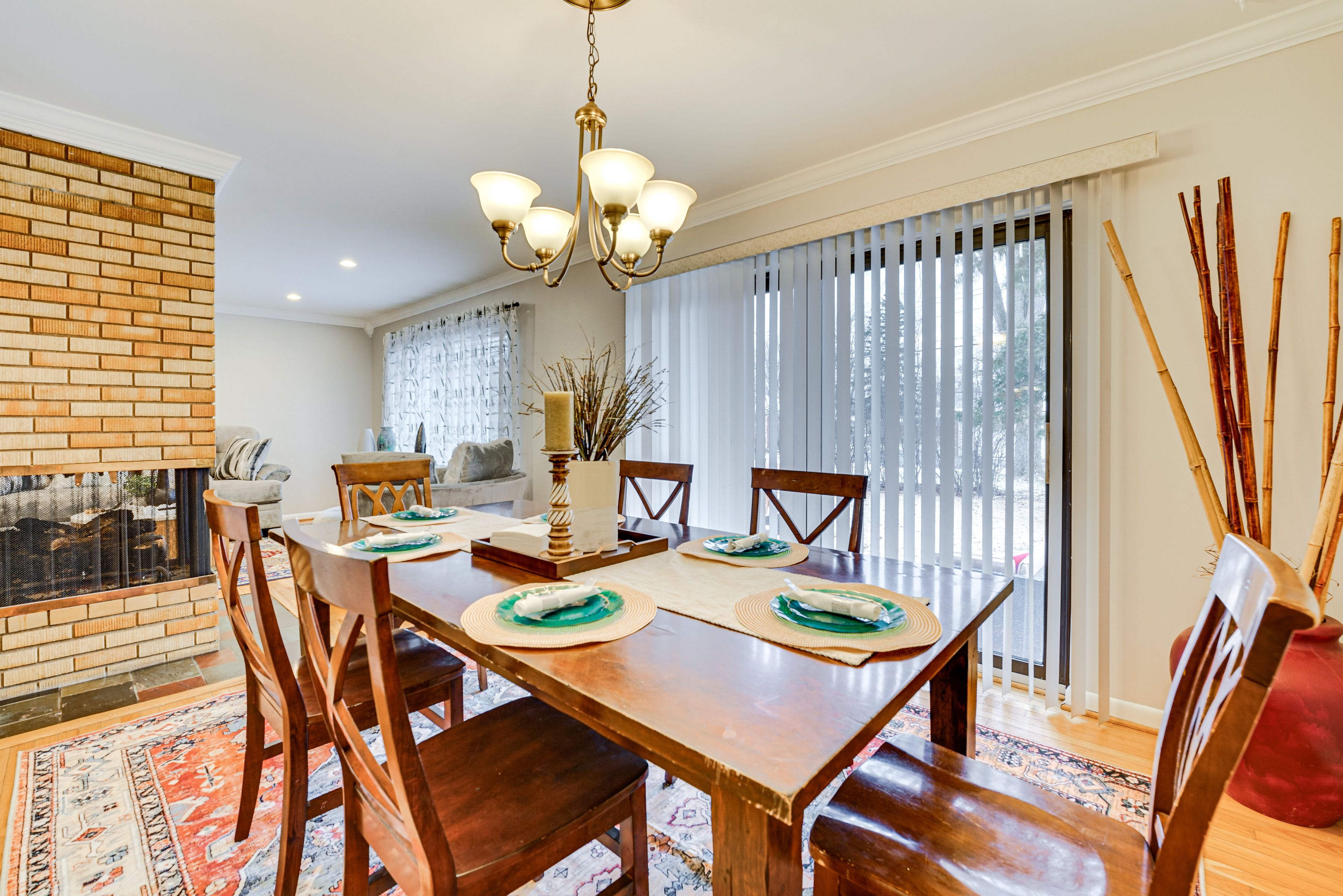 Formal Dining Area | Dishware/Flatware | Main Floor