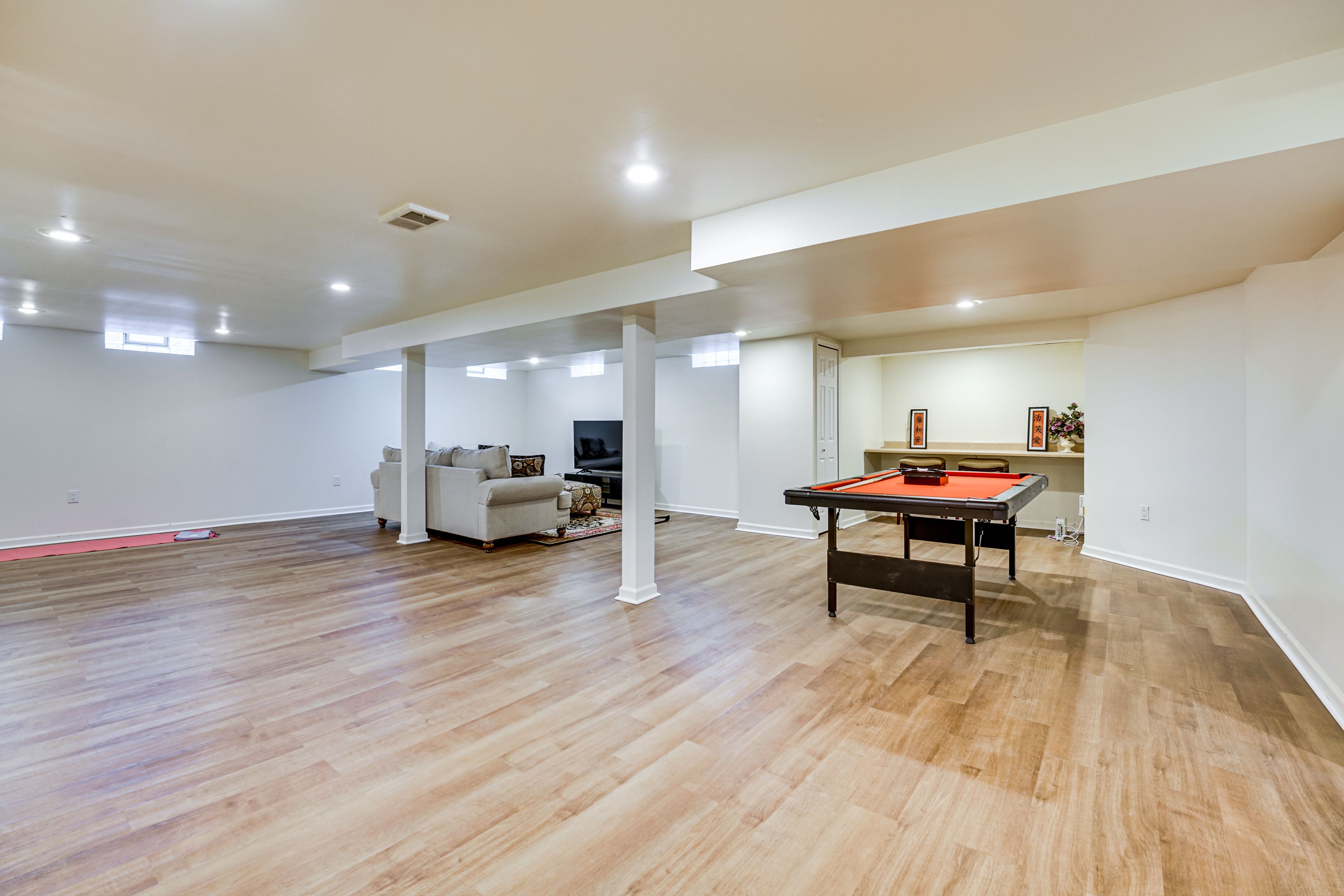 Game Room | Pool Table | Smart TV w/ Cable | Basement