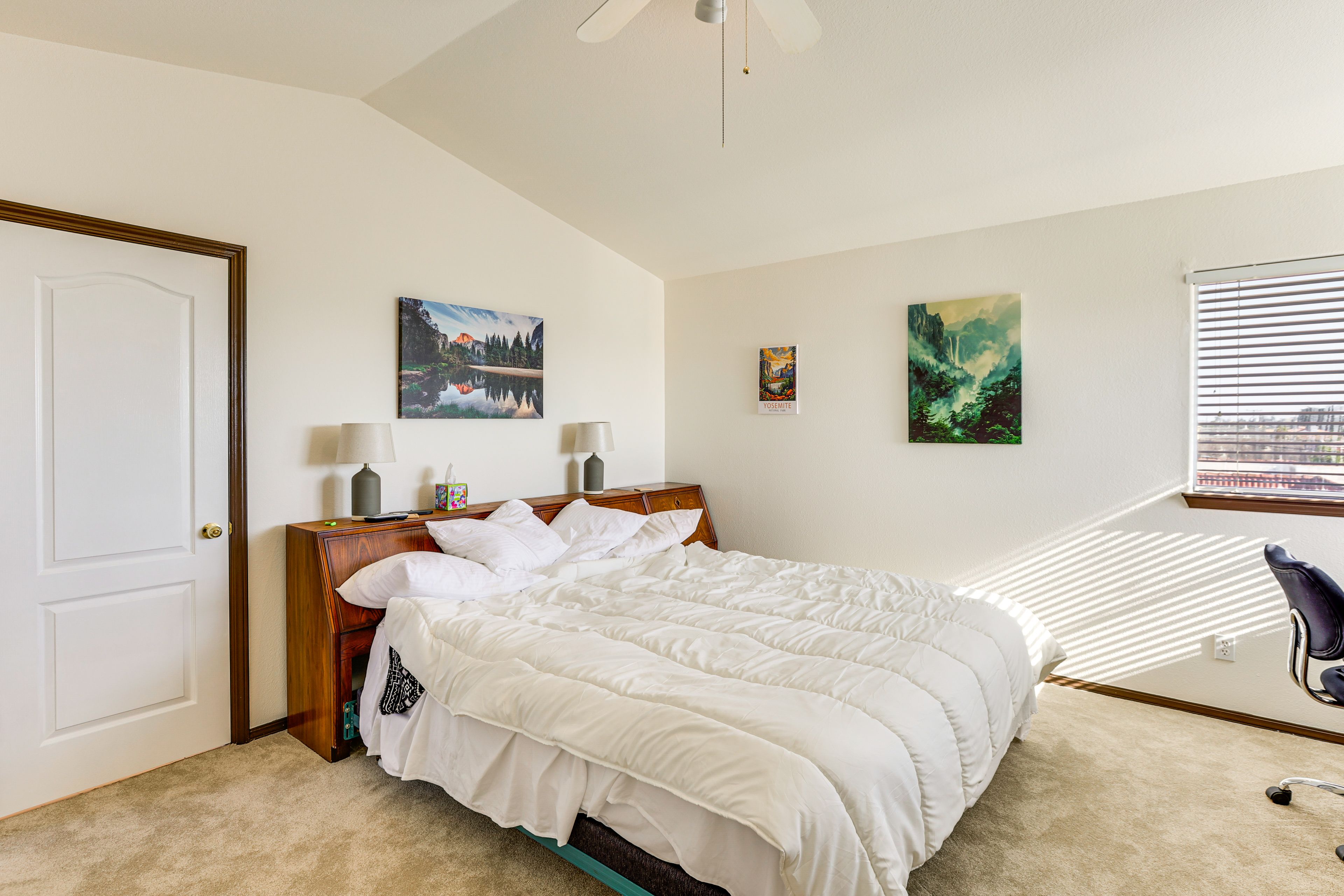 Bedroom 2 | King Bed | 2nd Floor