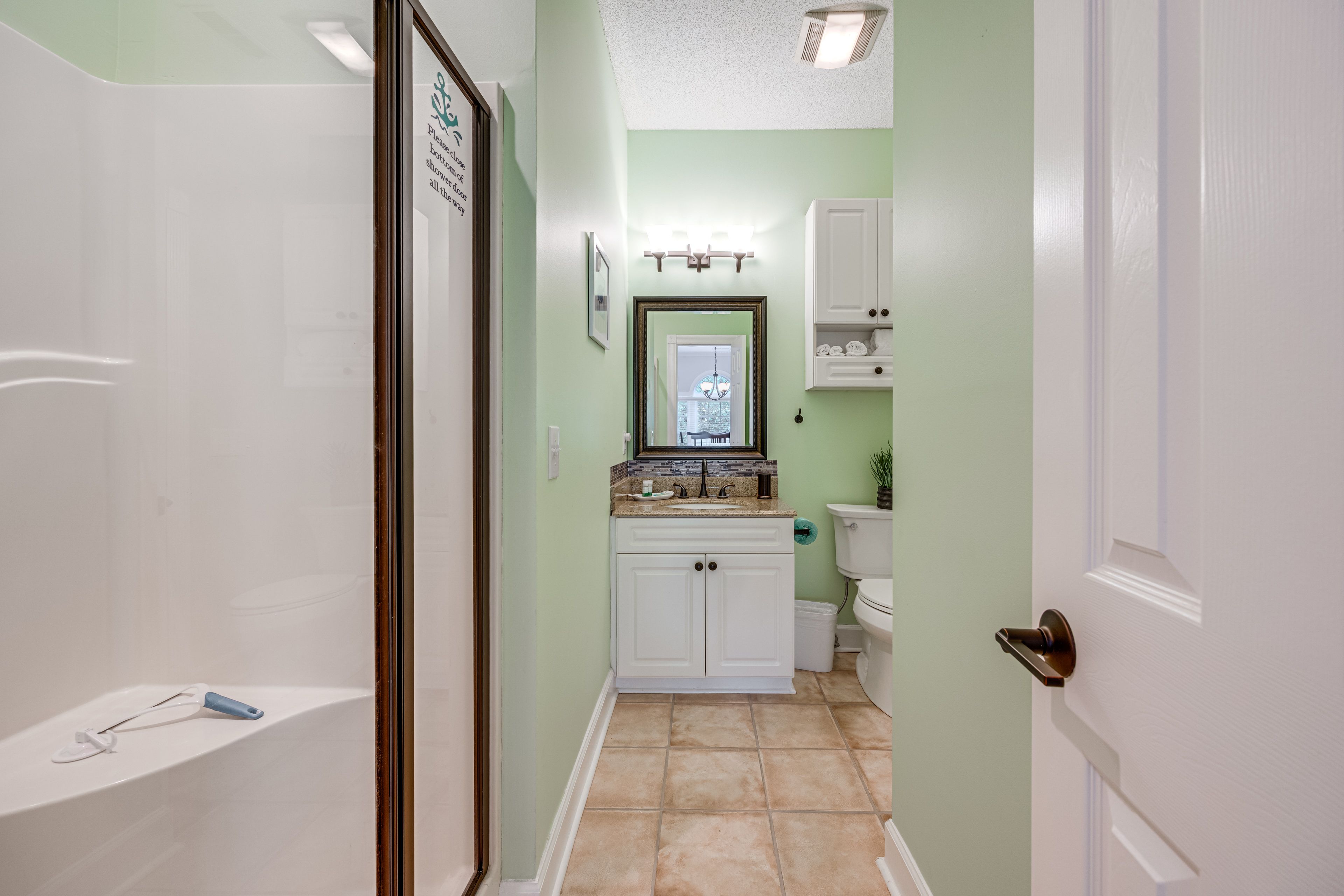 En-Suite Bathroom