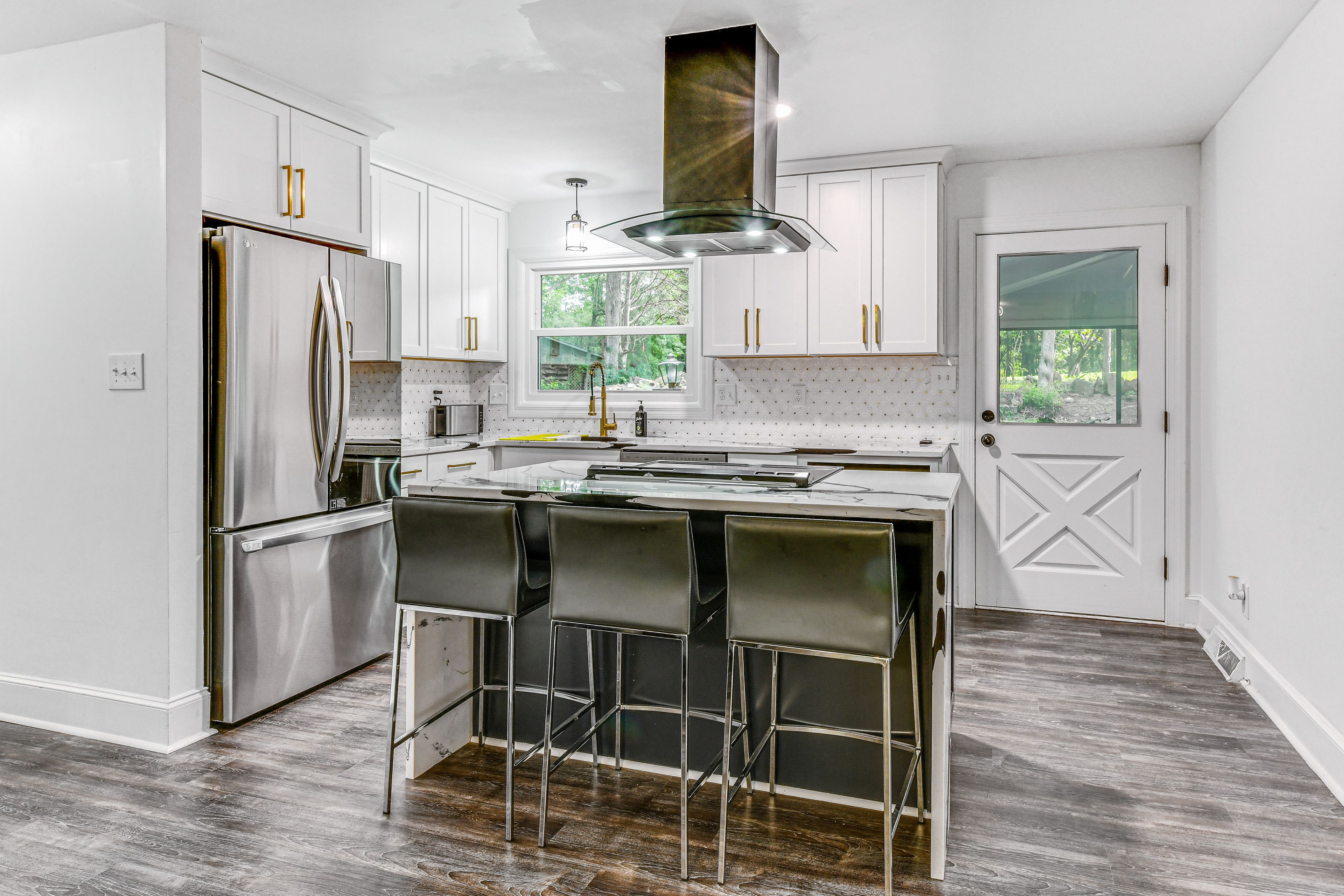 Kitchen | 1st Floor | Keurig Coffee Maker | Air Fryer | Blender
