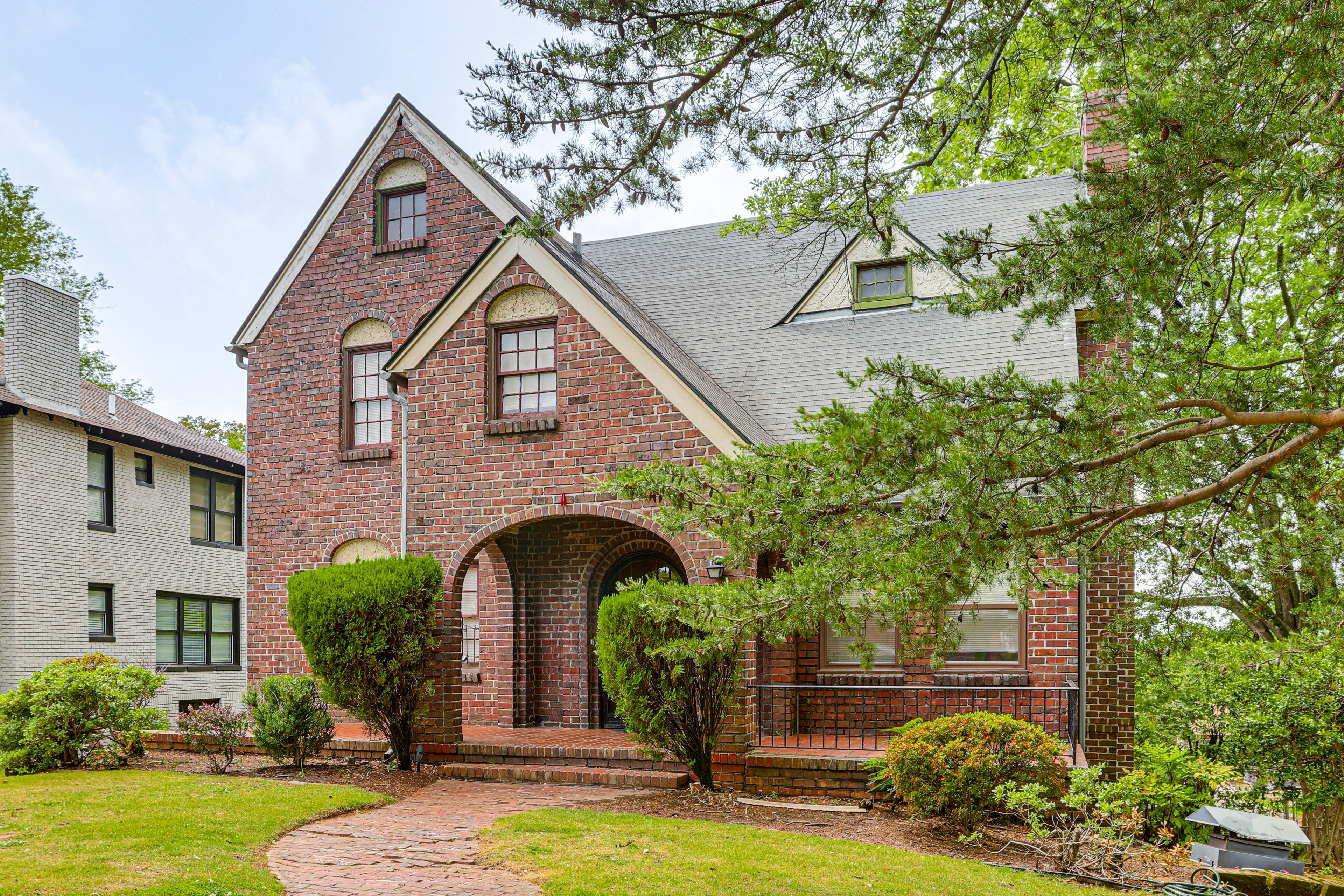 Birmingham Vacation Rental | 3BR | 2.5BA | 1,311 Sq Ft