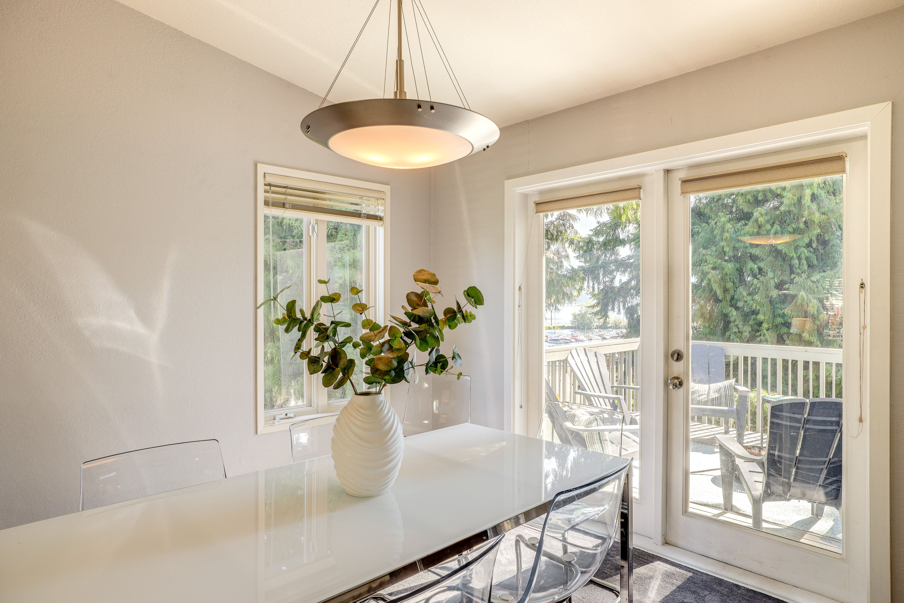 Dining Area | Dishware & Flatware Provided | Main Level