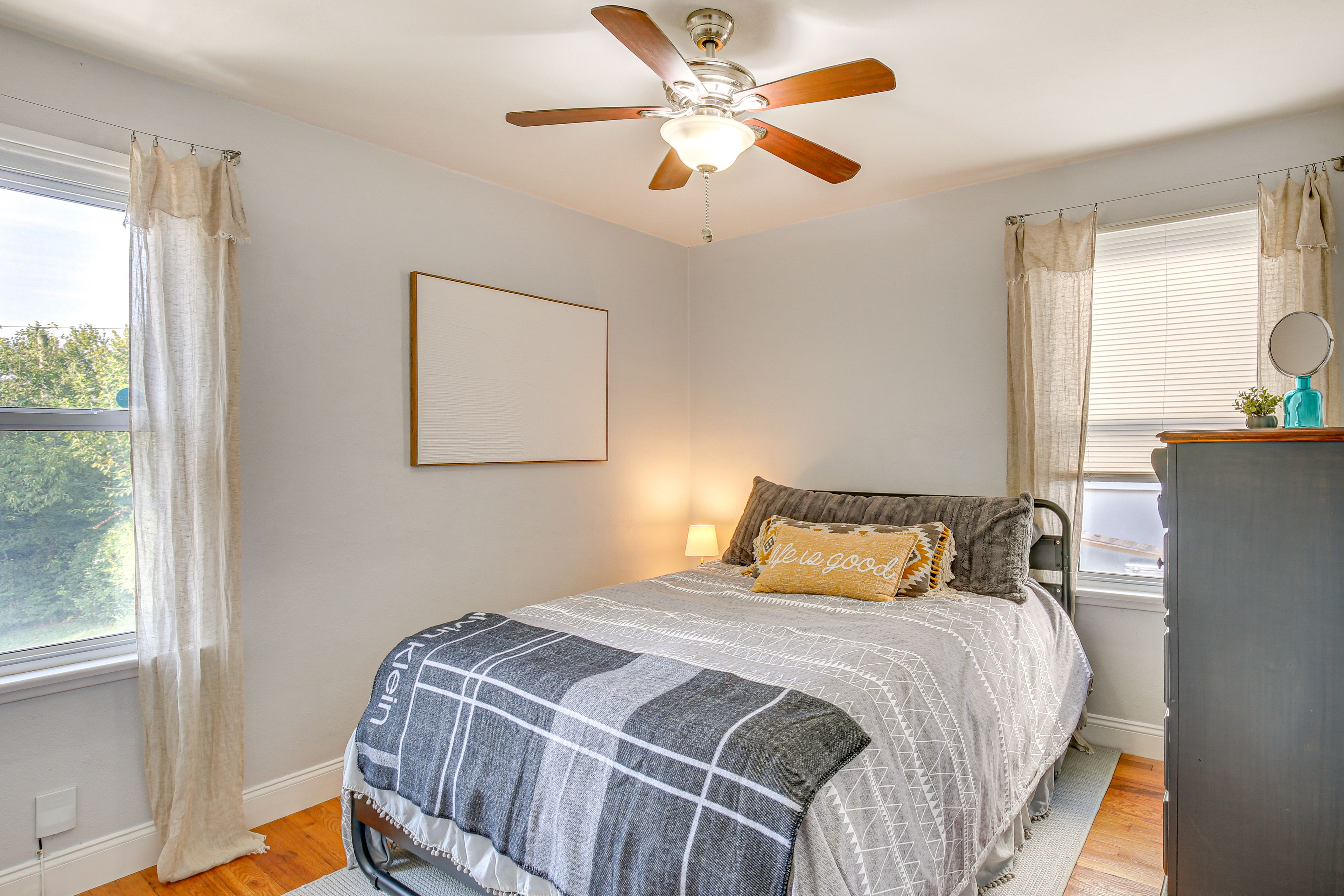 Bedroom 2 | Queen Bed | 1st Floor | Ceiling Fans