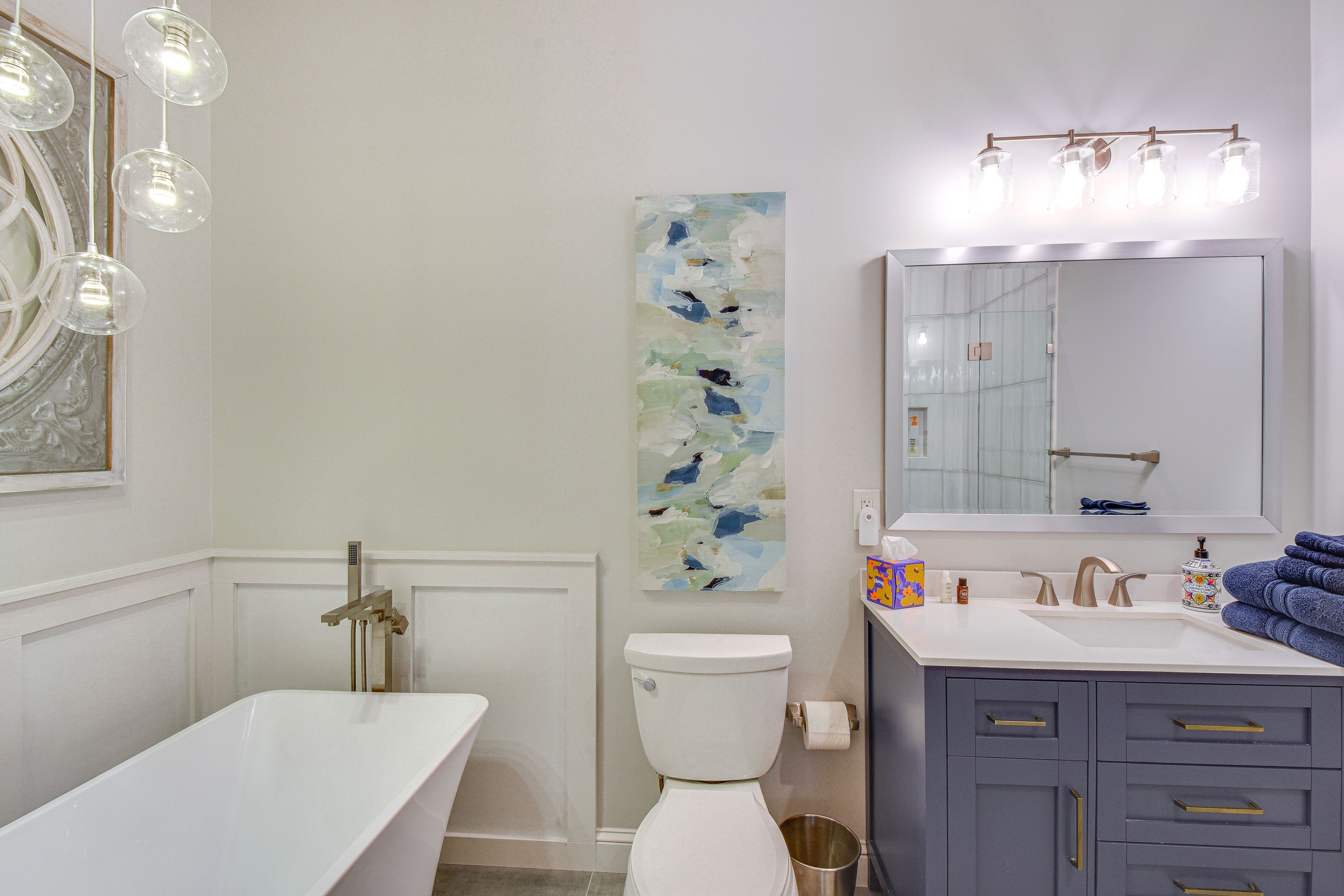Bathroom | Complimentary Toiletries | Towels Provided | Main Level