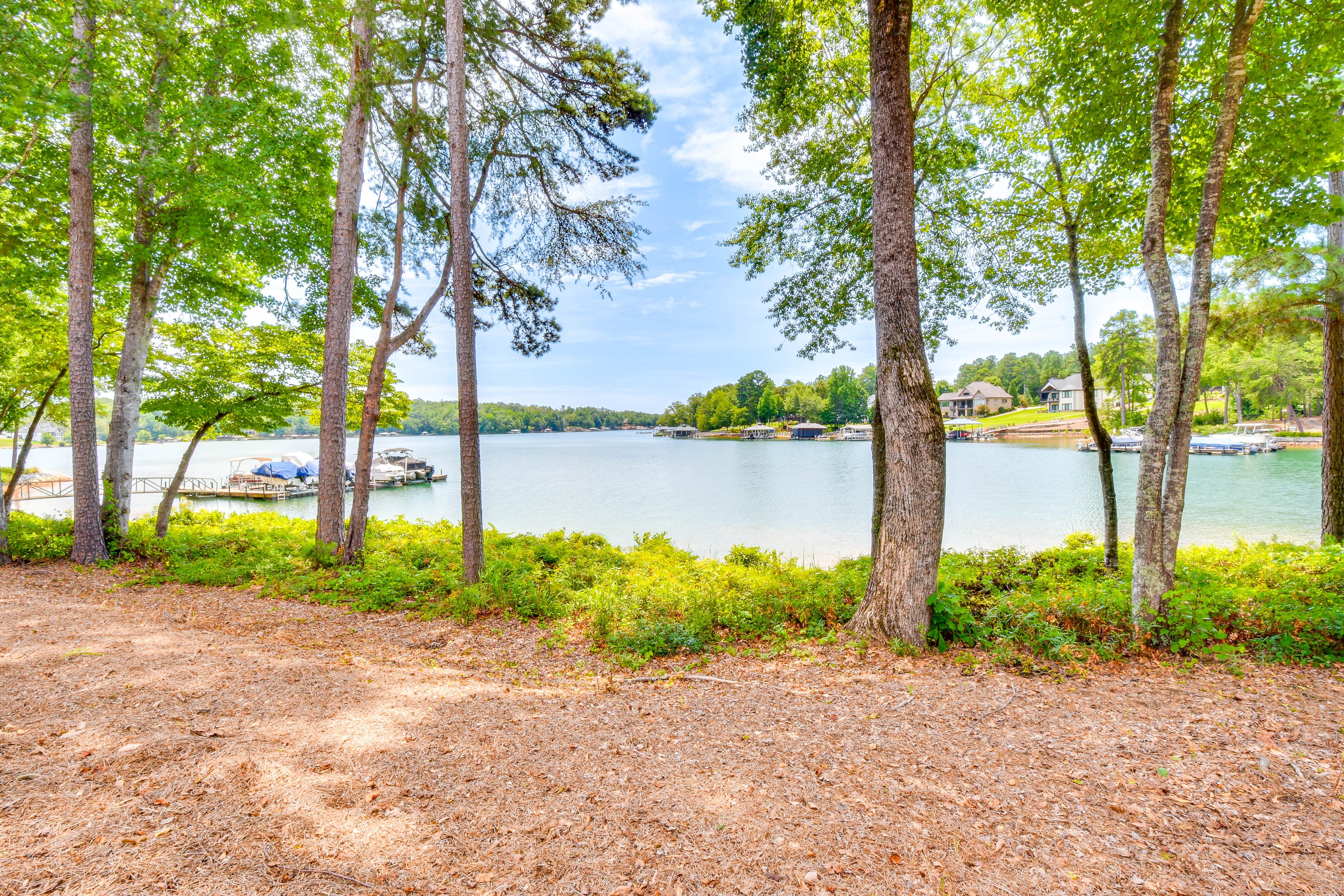 Lake Keowee