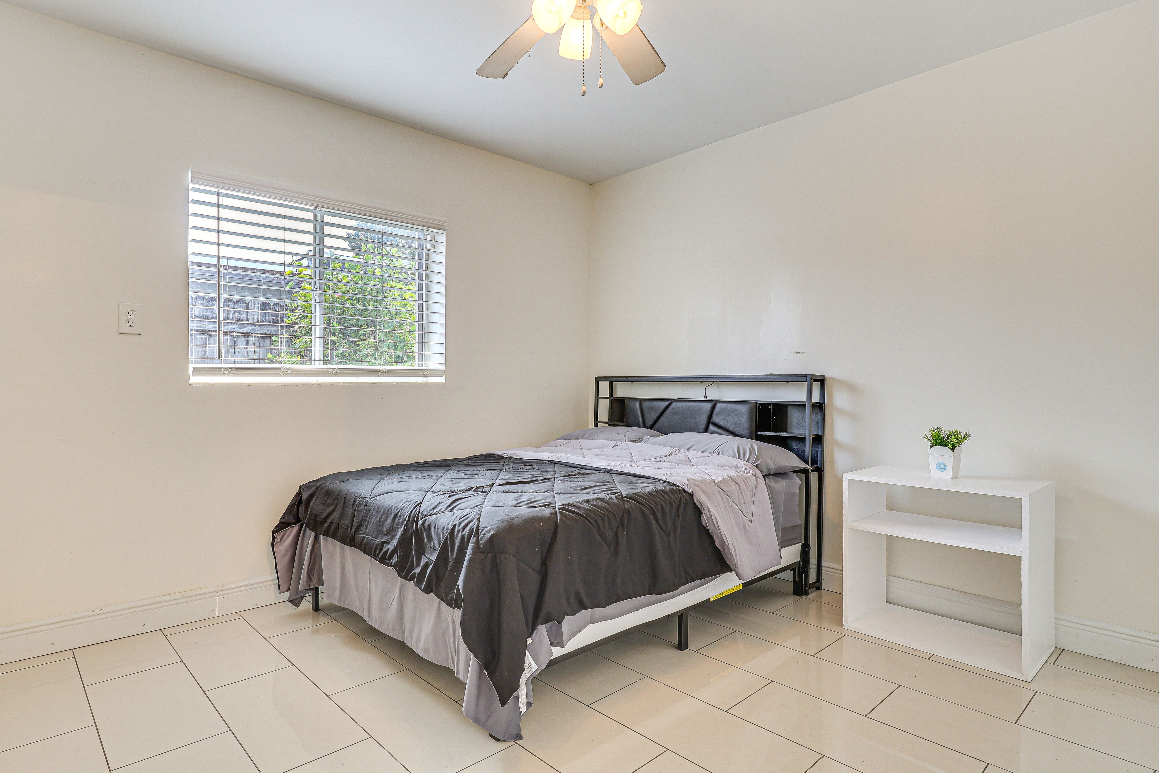 Bedroom 2 | Full Bed | Linens Provided