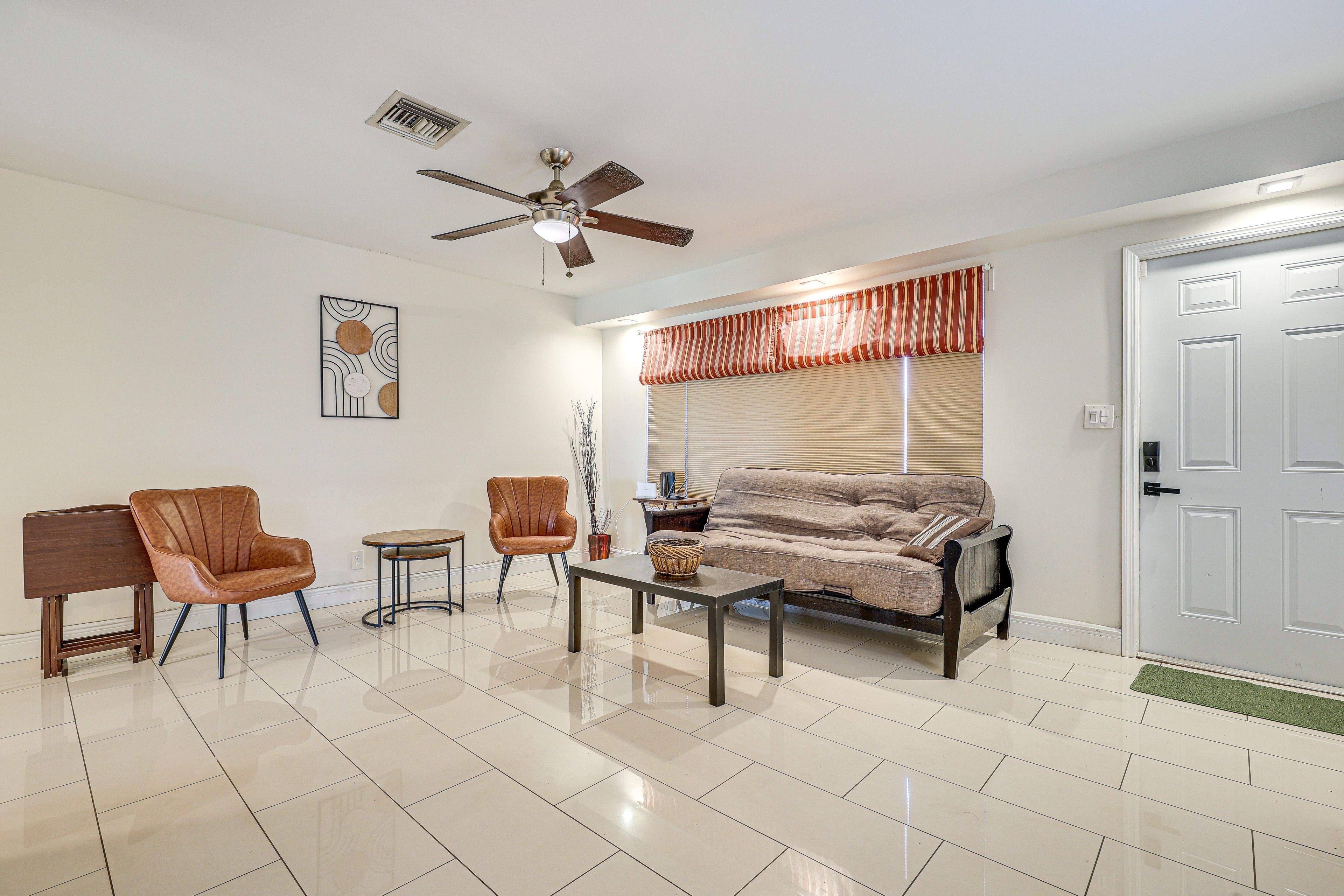 Living Room | Full Sleeper Sofa | Smart TV