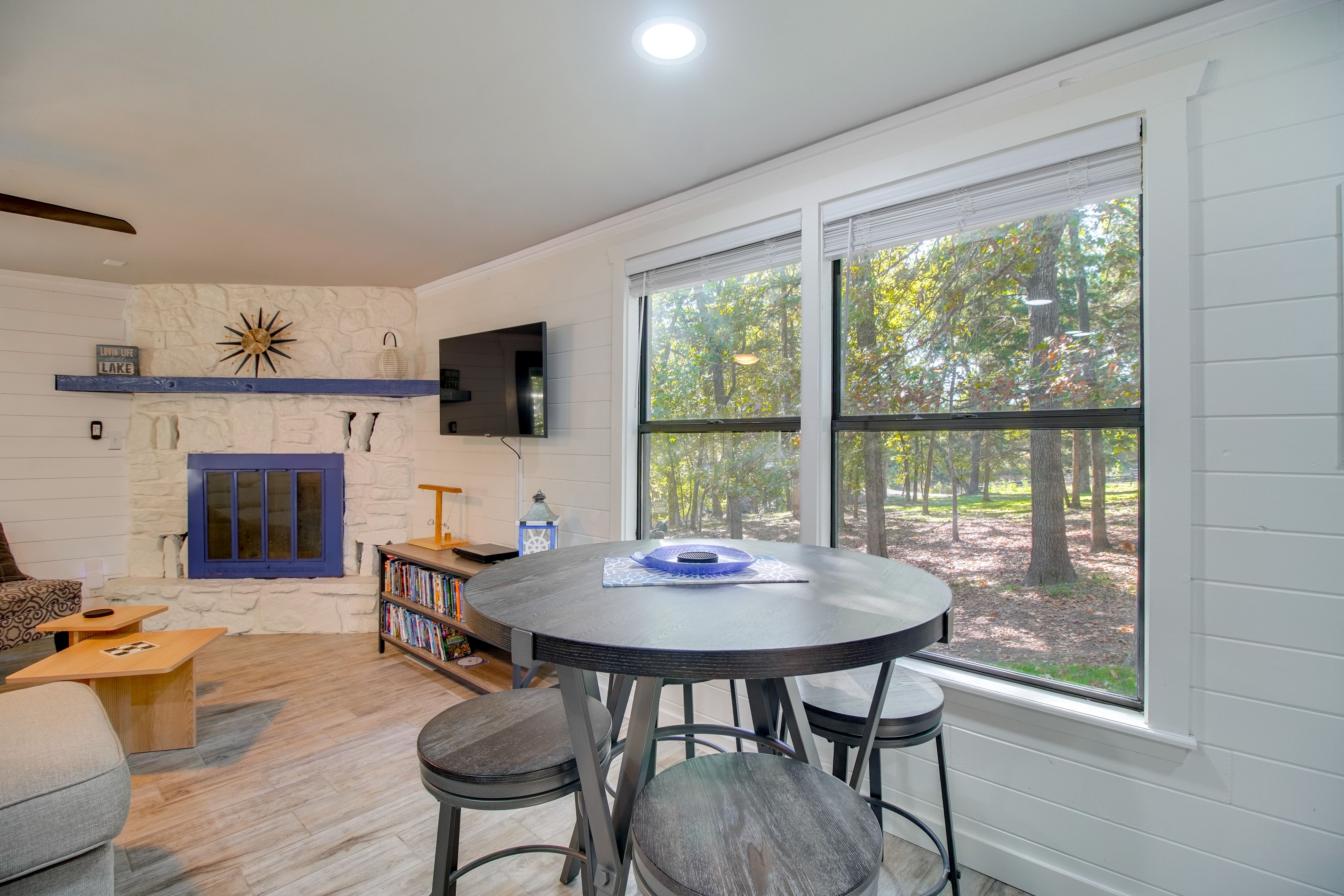 Dining Area | 1st Floor | Dishware/Flatware