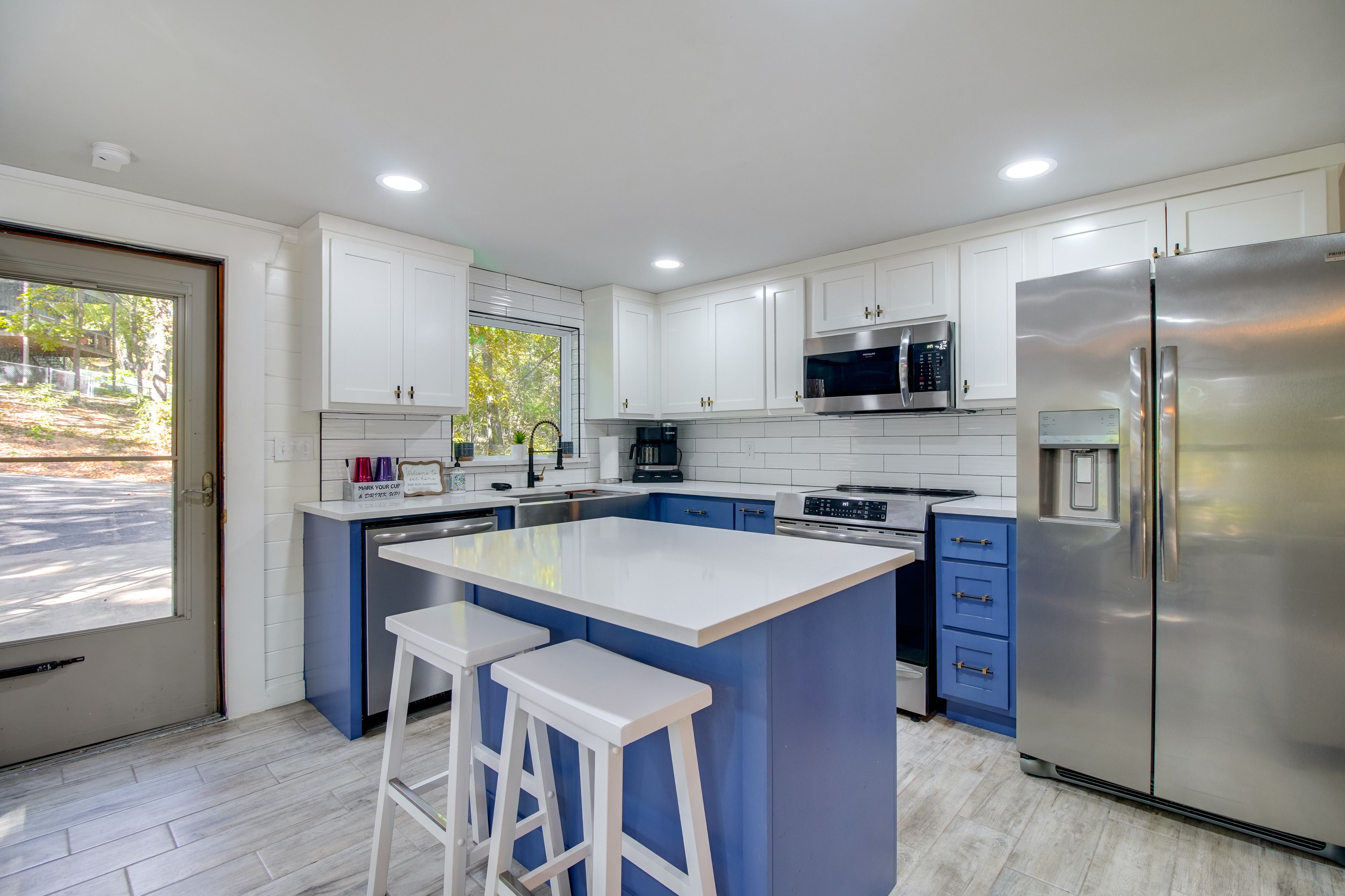 Kitchen | 1st Floor | Cooking/Baking Basics | Blender | Coffee Maker