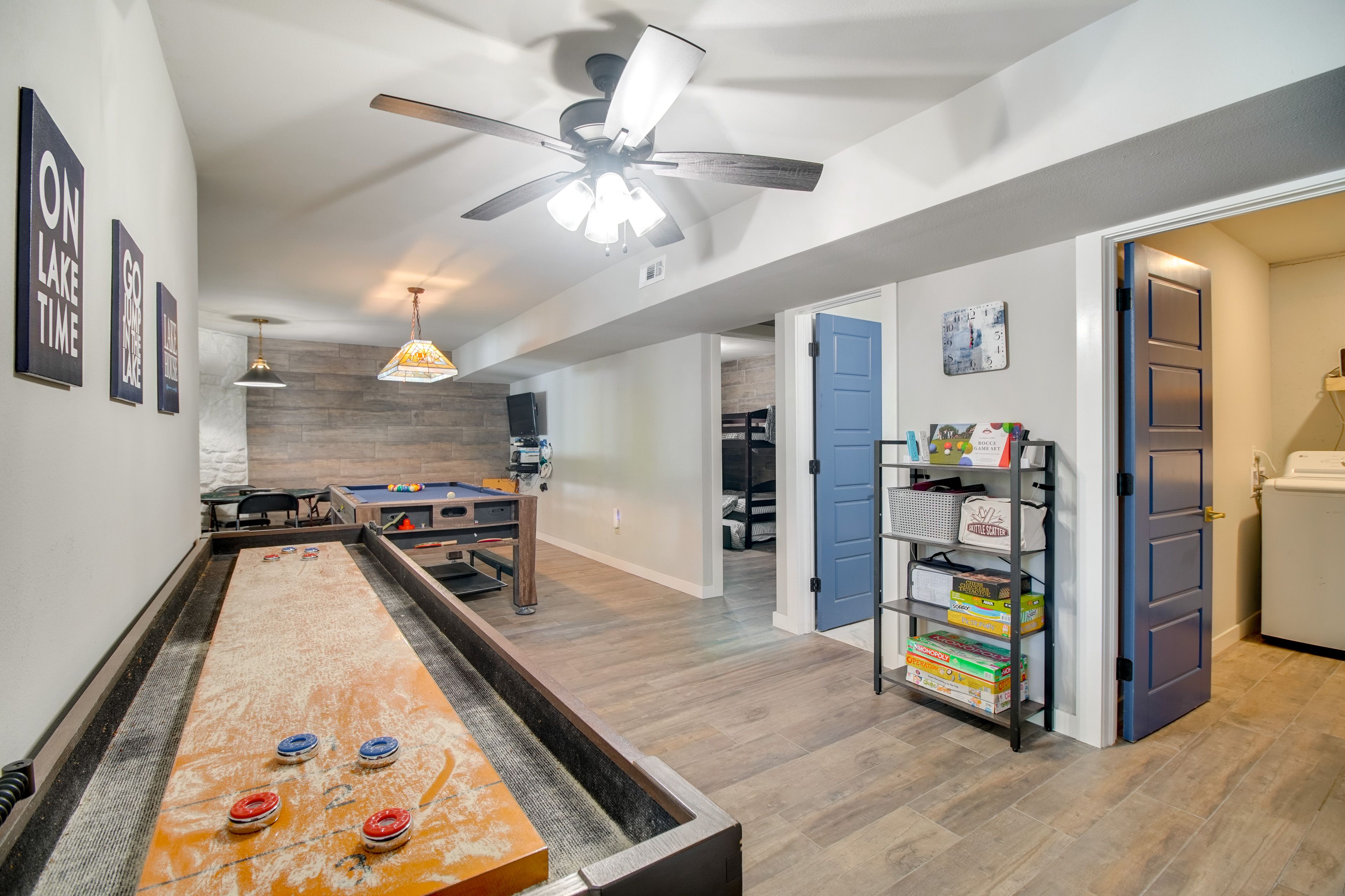 Game Room | Basement | Convertible Pool/Ping-Pong Table
