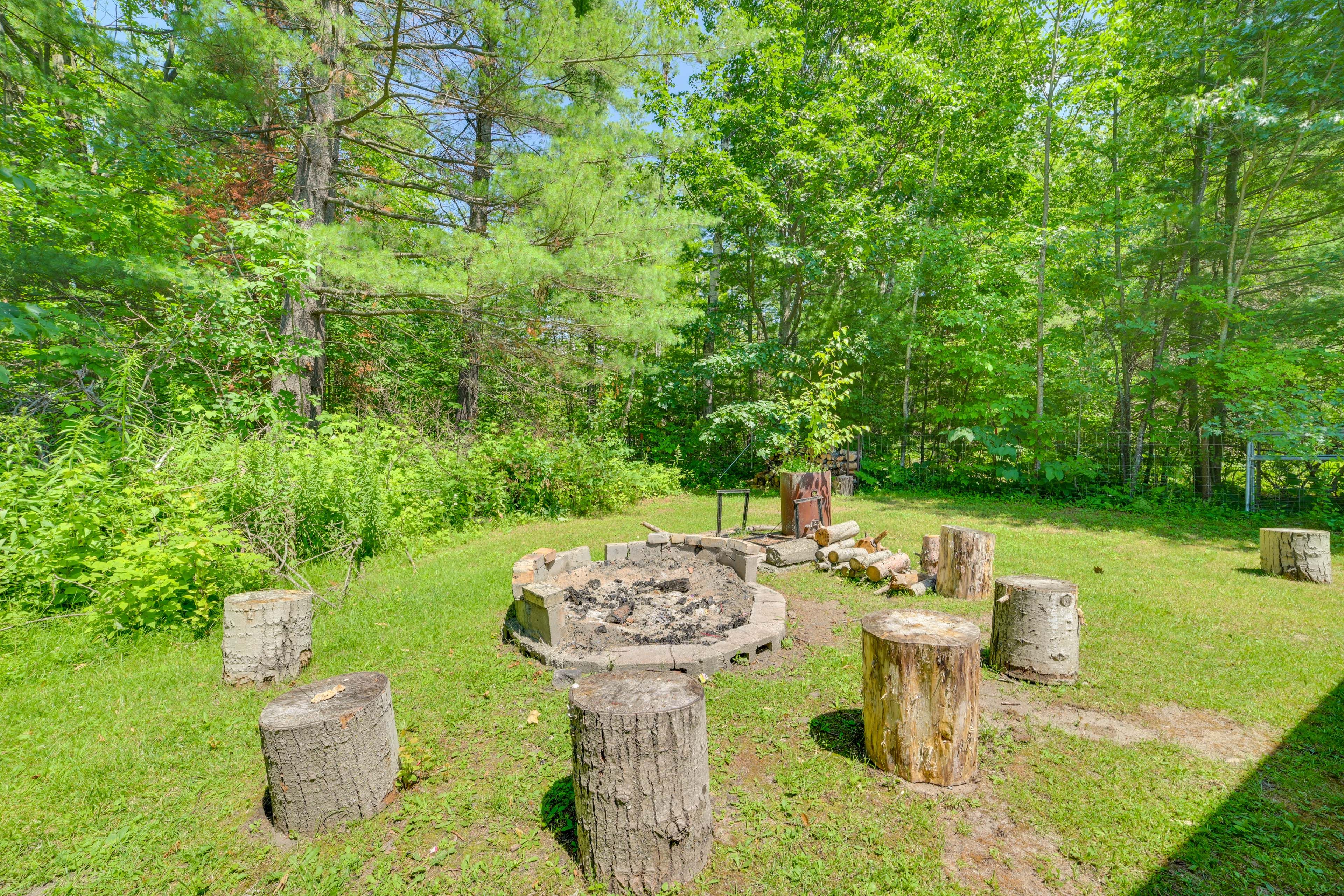 Backyard | Fire Pit