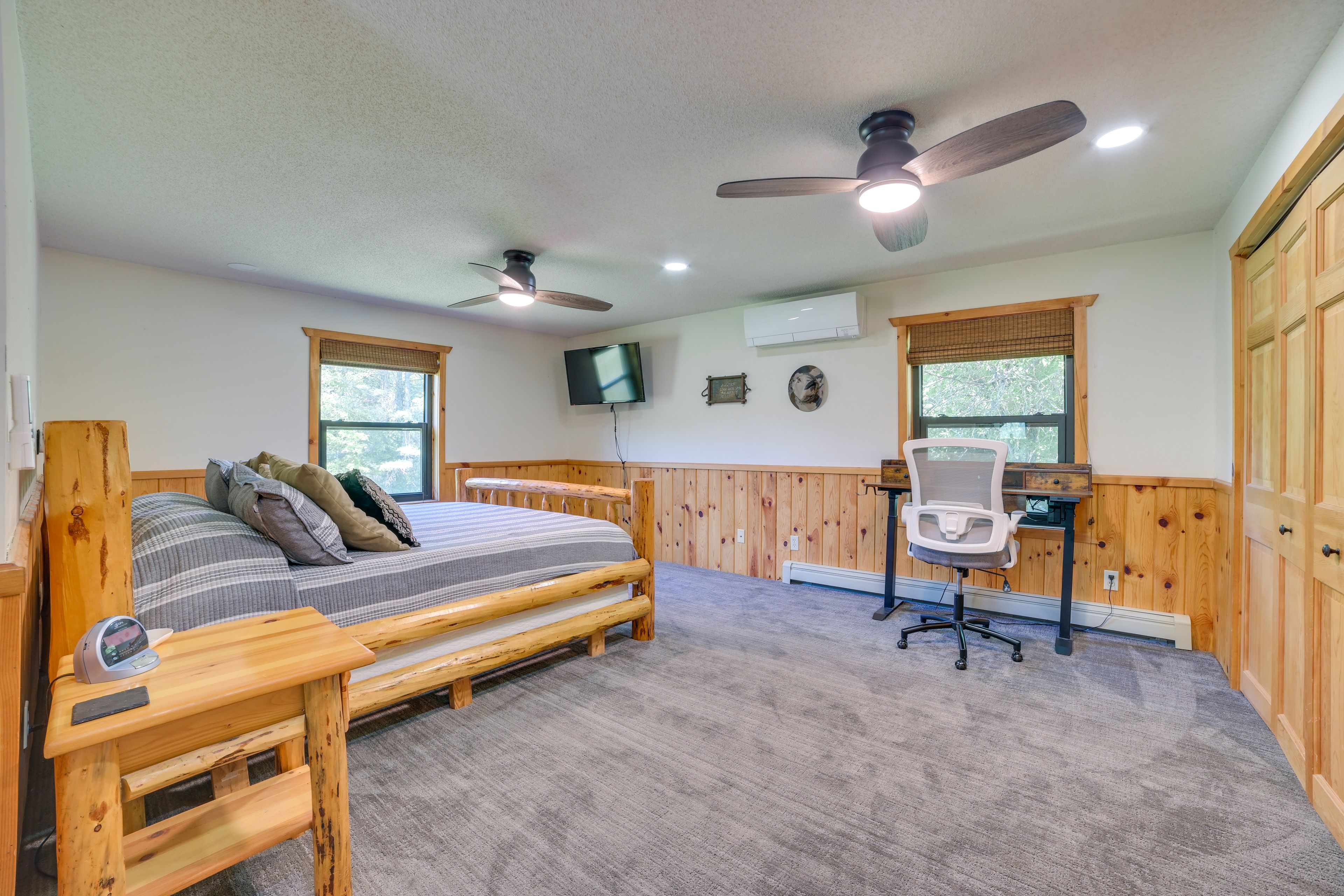 Bedroom 1 | King Bed | Sit/Stand Desk | 2nd Floor