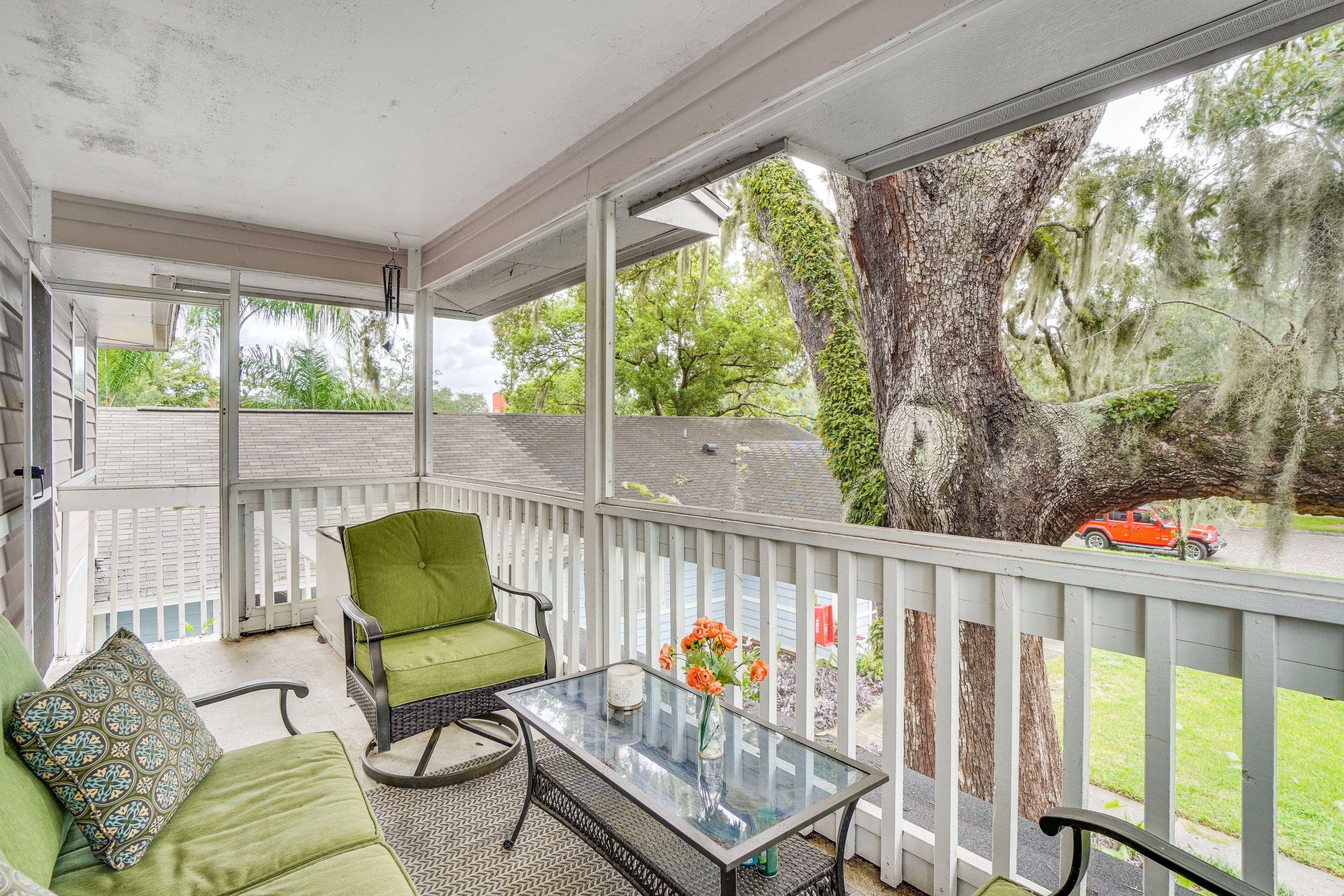 Private Deck