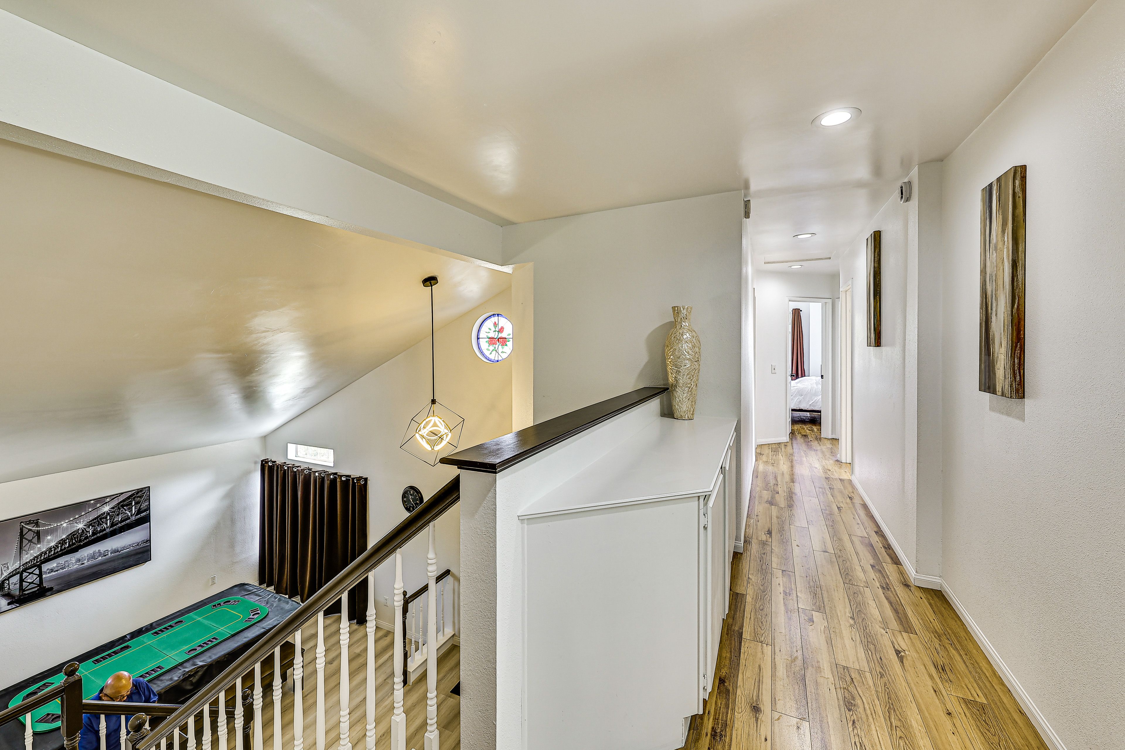 2nd Floor Access