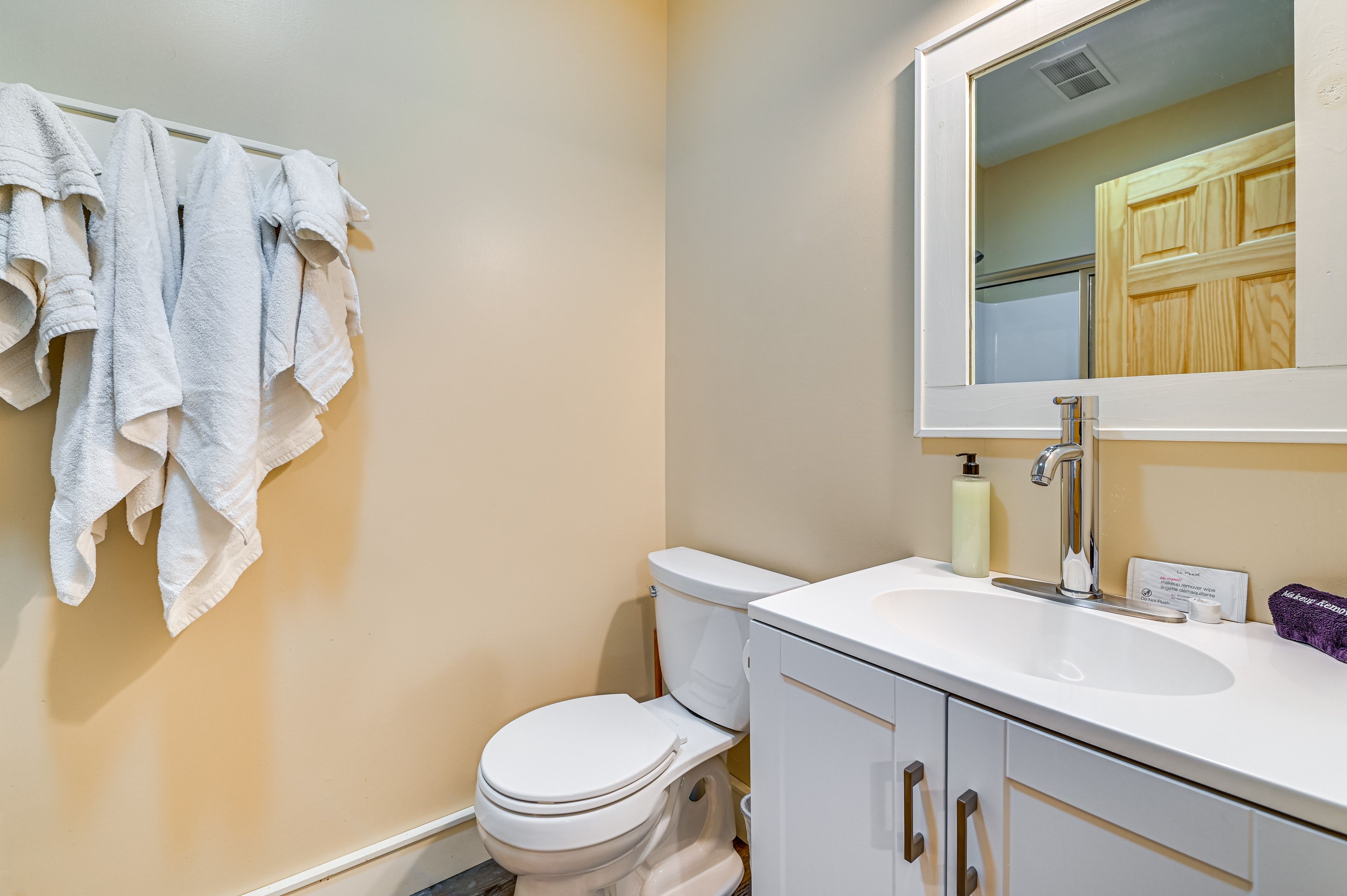 En-Suite Bathroom