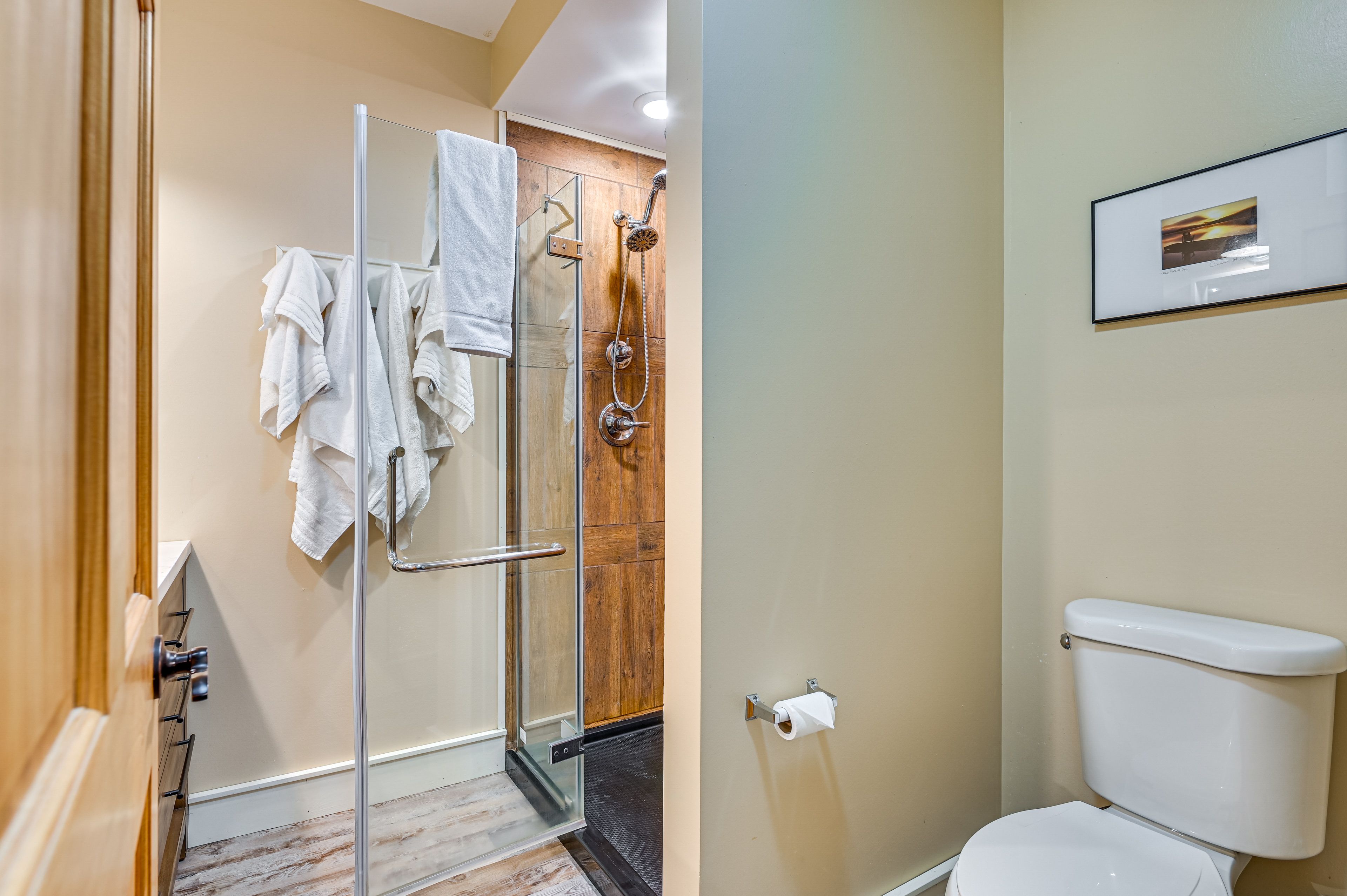 En-Suite Bathroom | Complimentary Toiletries