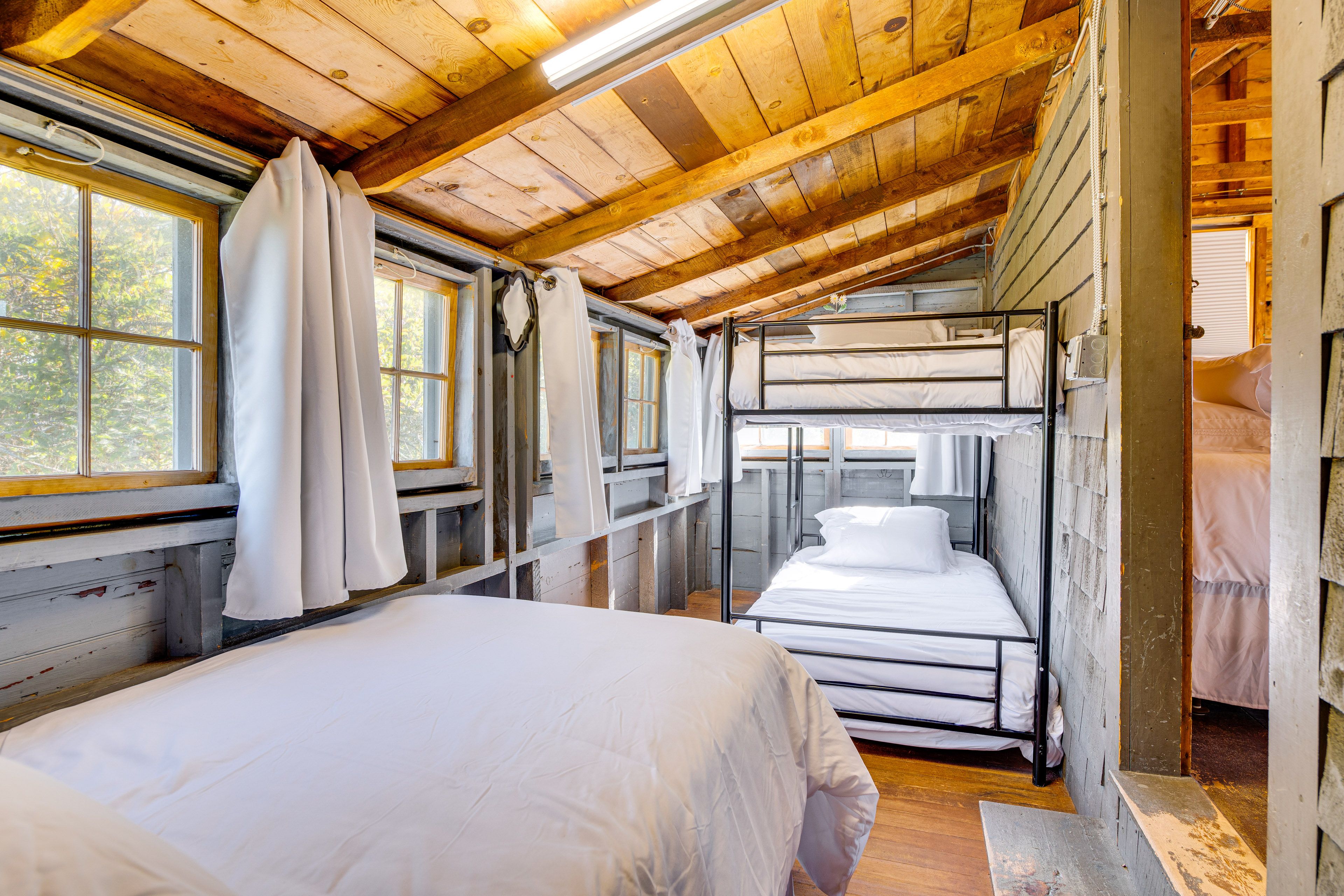 Bedroom 3 (Access via Bedroom 2) | Twin Bed | Twin Bunk Bed