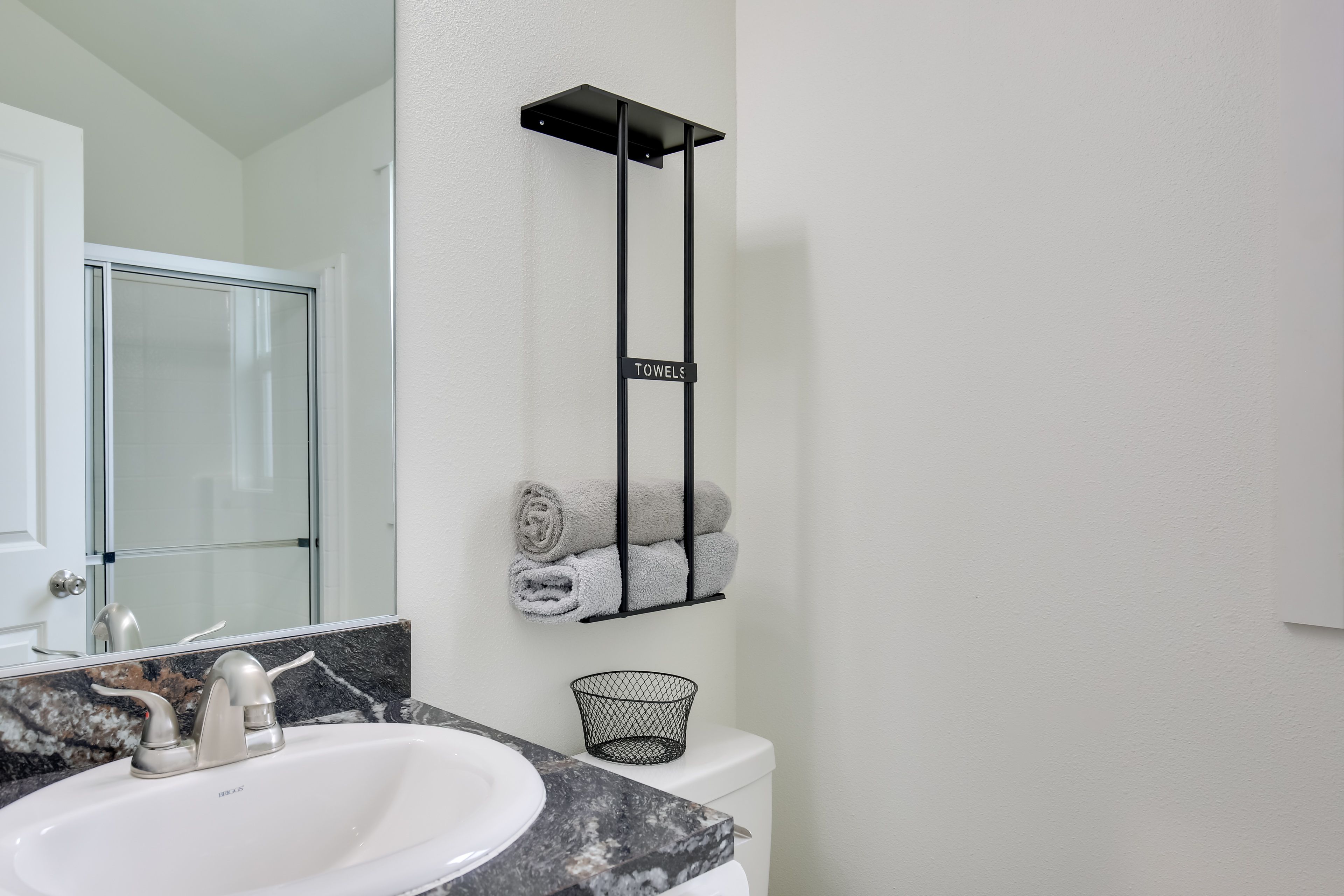 Full Bath | Towels | Hair Dryer | Complimentary Toiletries