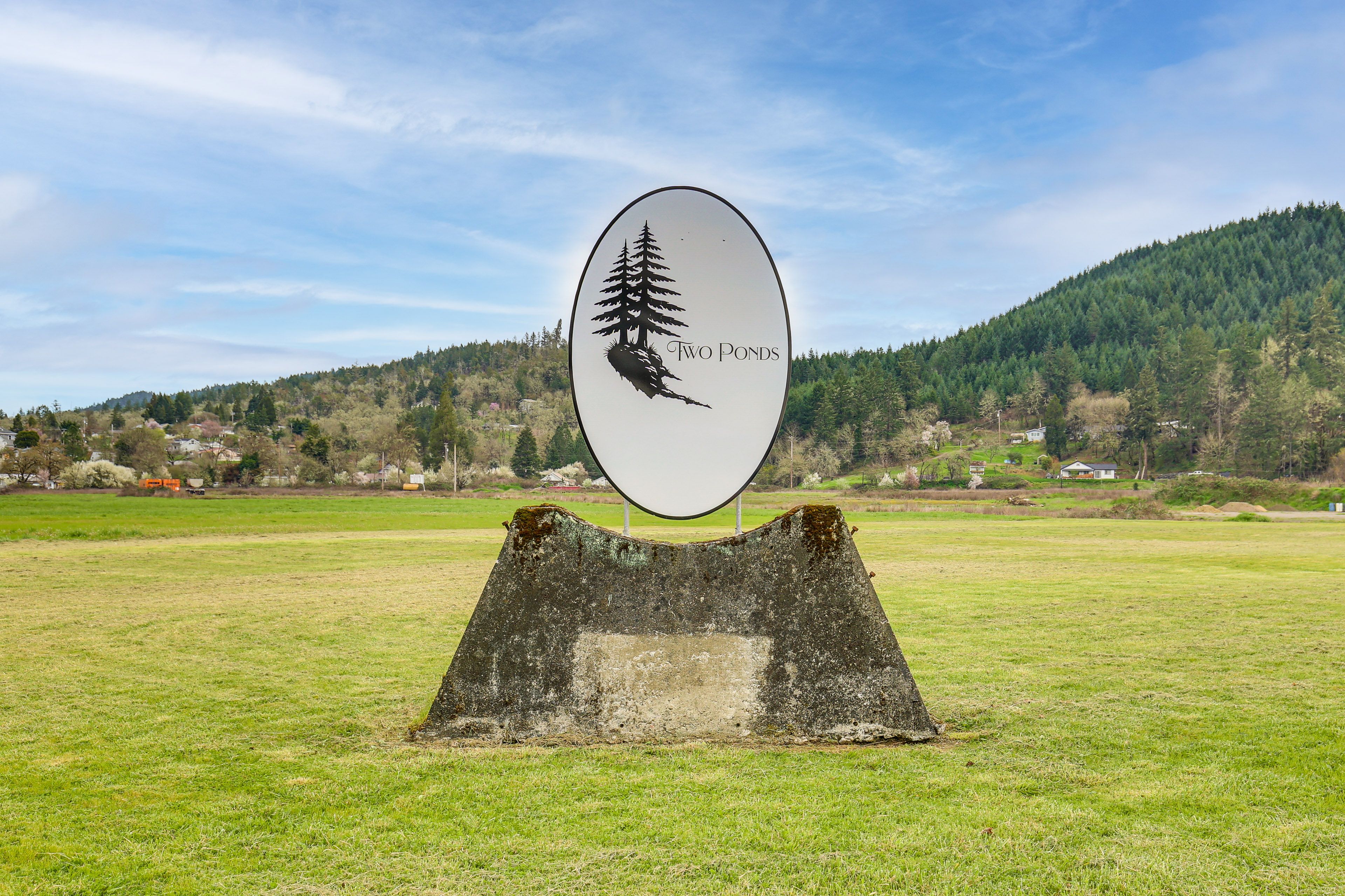 Property Exterior | Addt'l Parking On-Site | RV/Trailer Parking Allowed