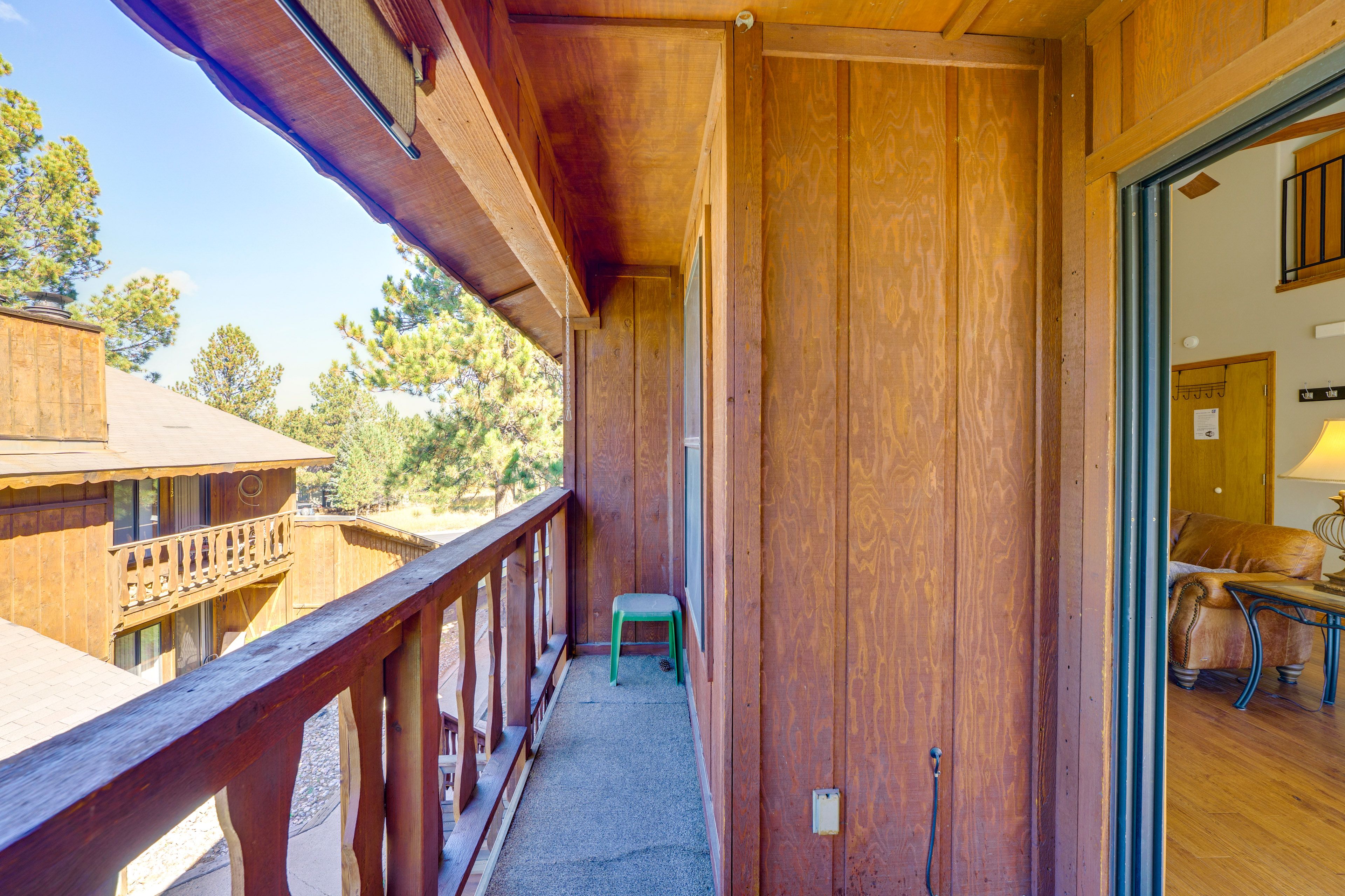 Private Deck