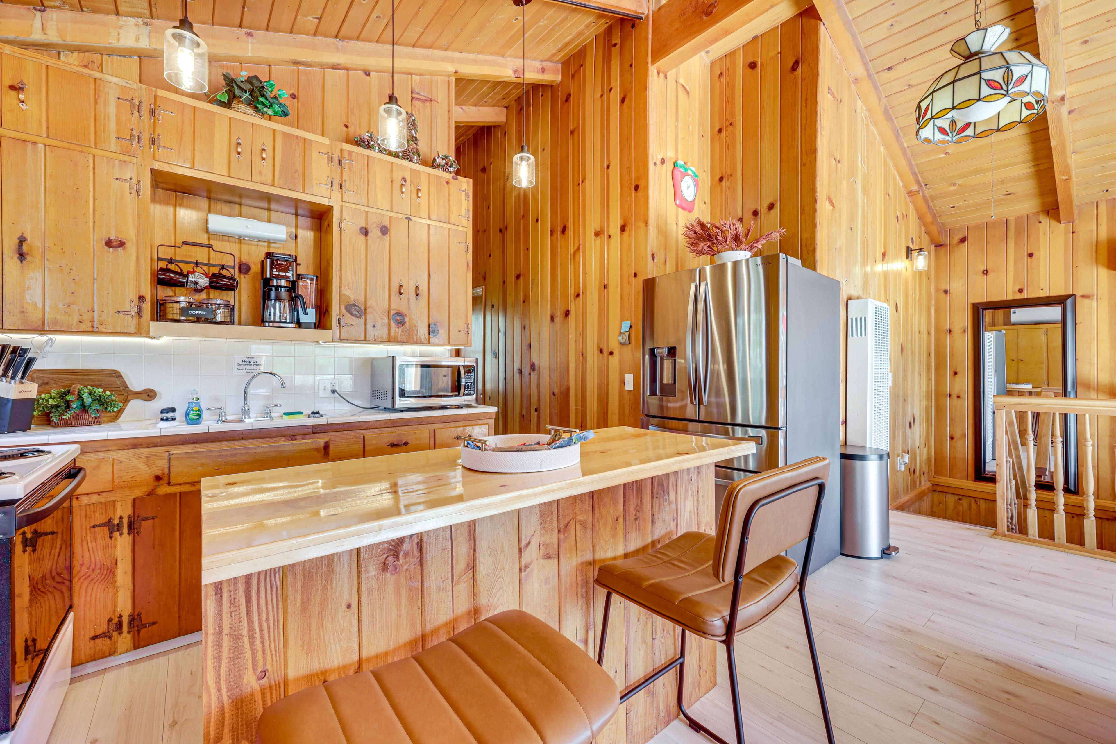 Kitchen | Cooking Basics Supplied | Top Floor