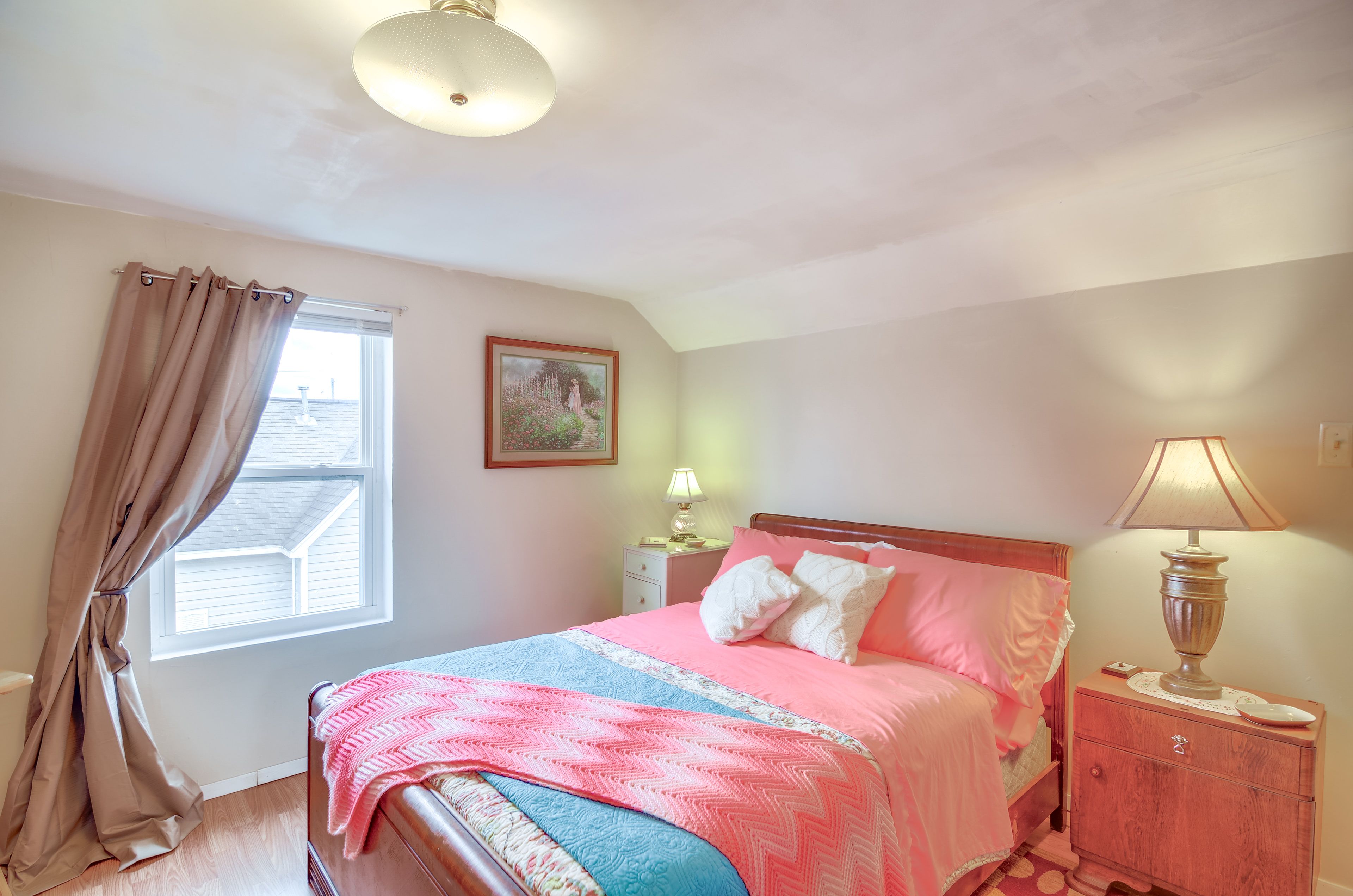 Bedroom 2 | Full Bed | 2nd Floor