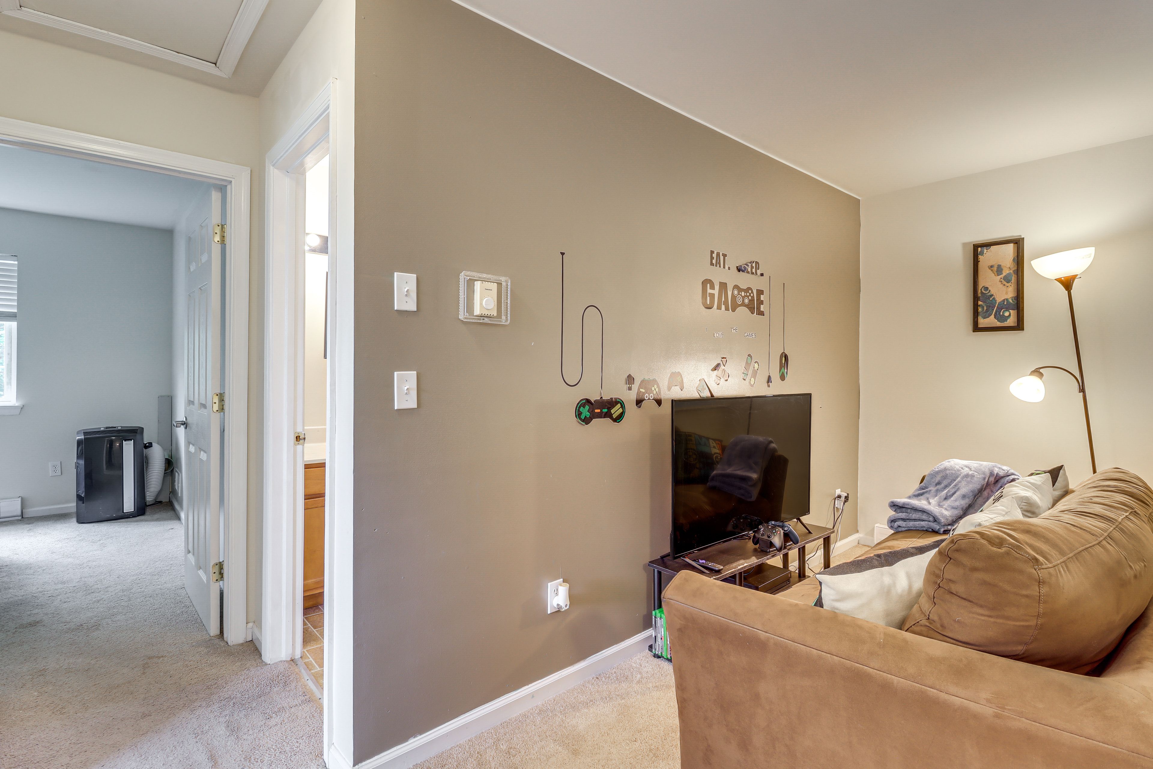 Living Room | 2nd Floor
