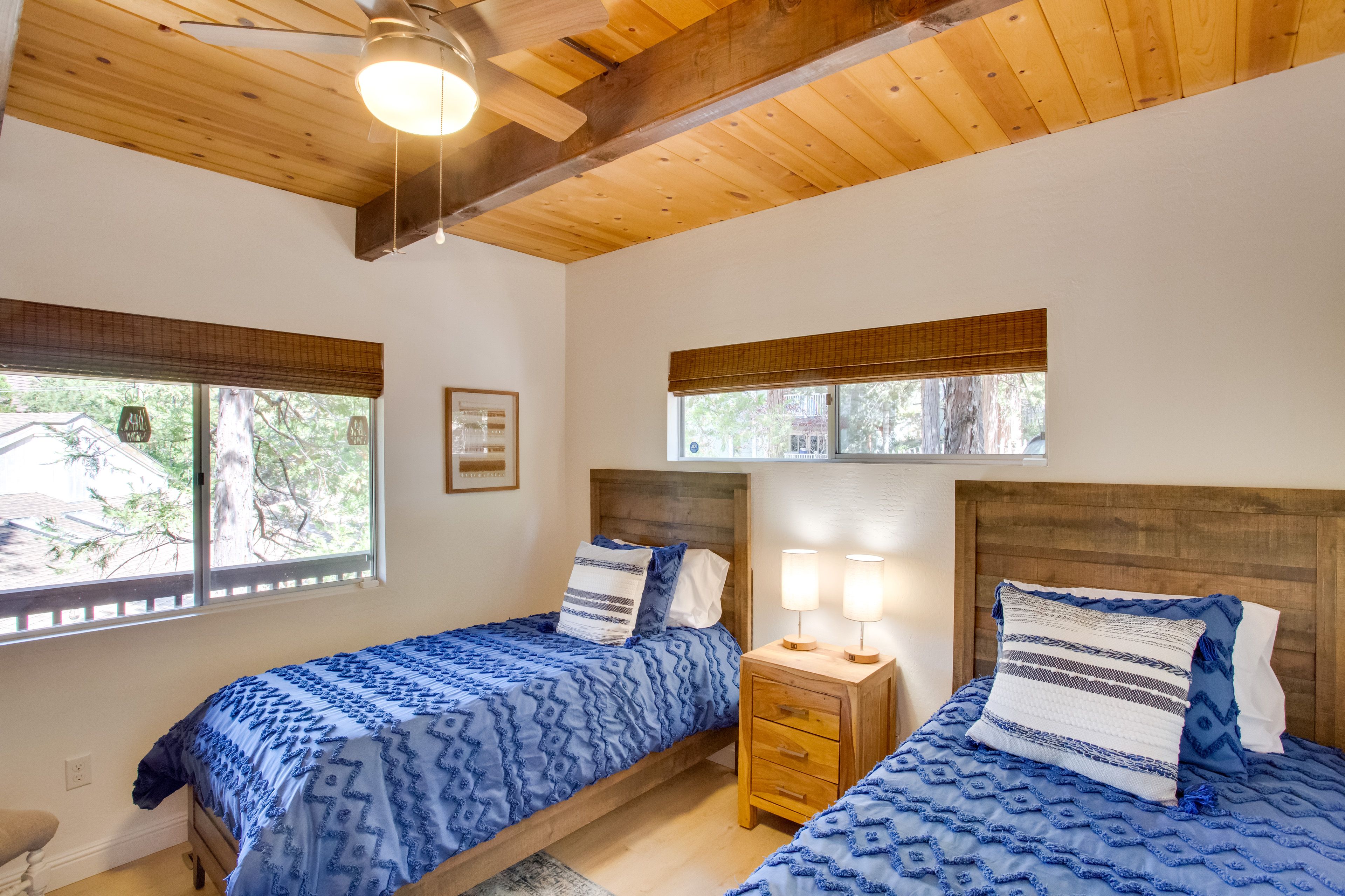 Bedroom 2 | 2 Twin Beds | Main Level