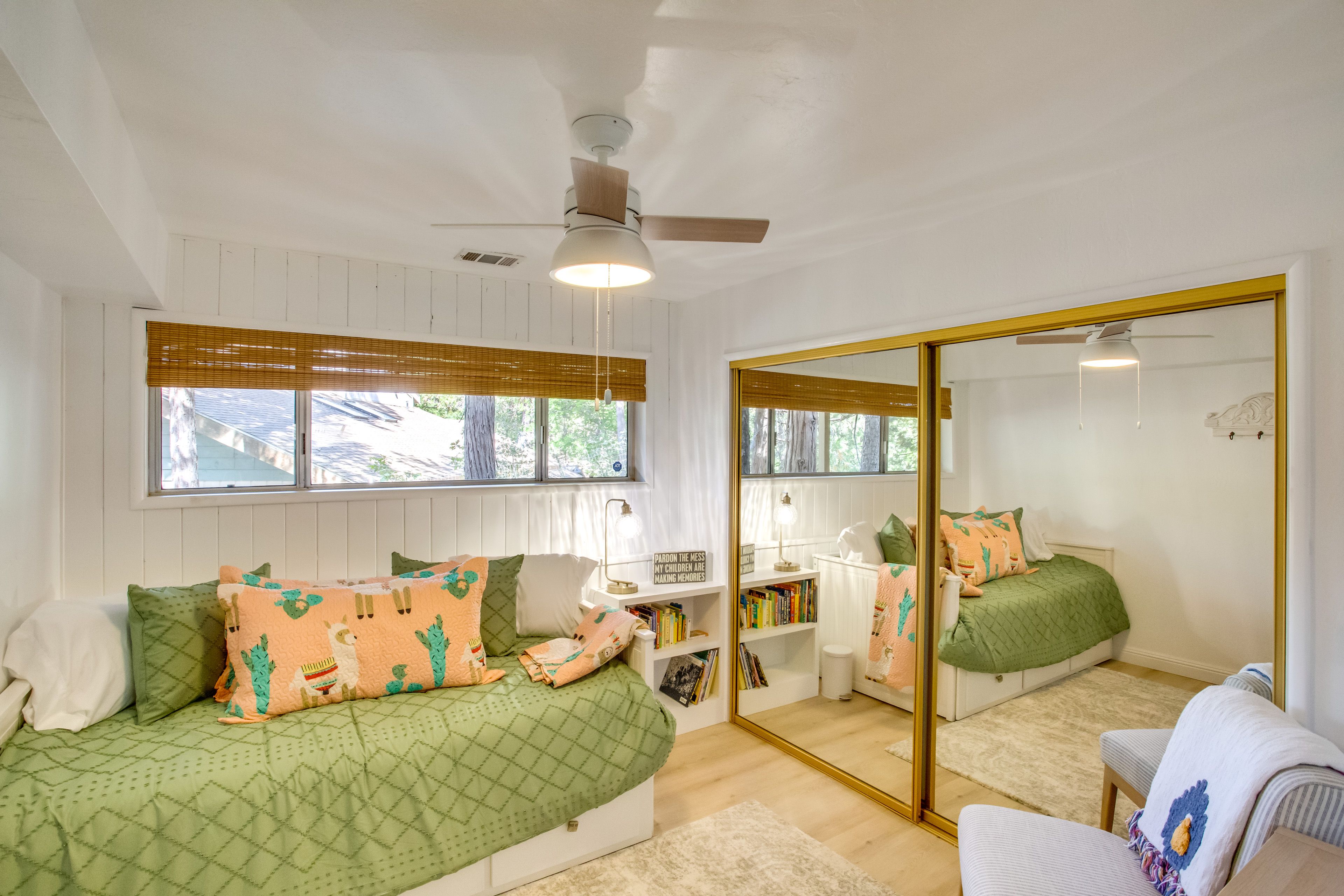 Bedroom 3 | Queen Daybed | Kids Games | Lower Level