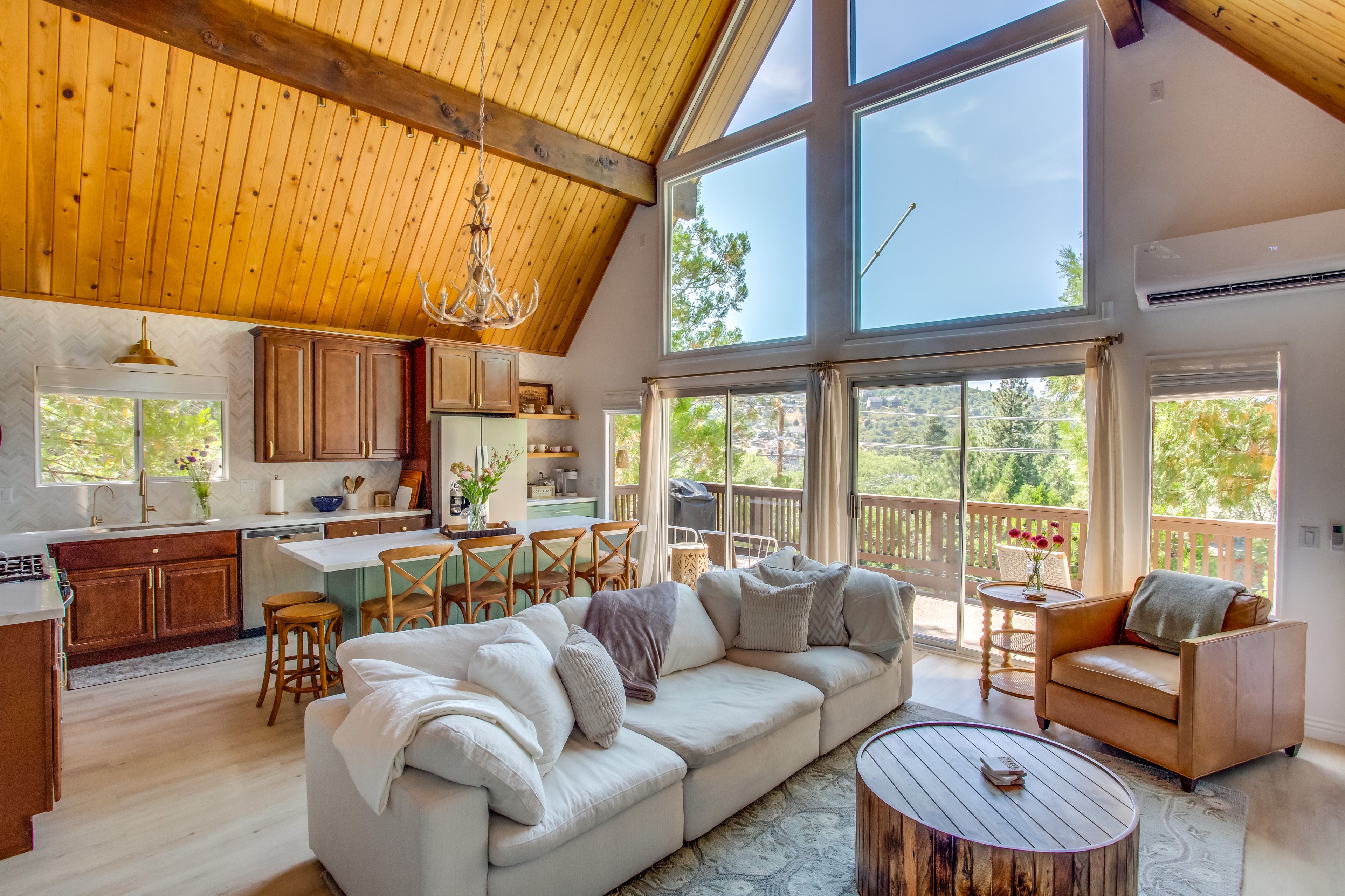 Lake Arrowhead Vacation Rental | 3BR | 3BA | Stairs Required | 2,035 Sq Ft