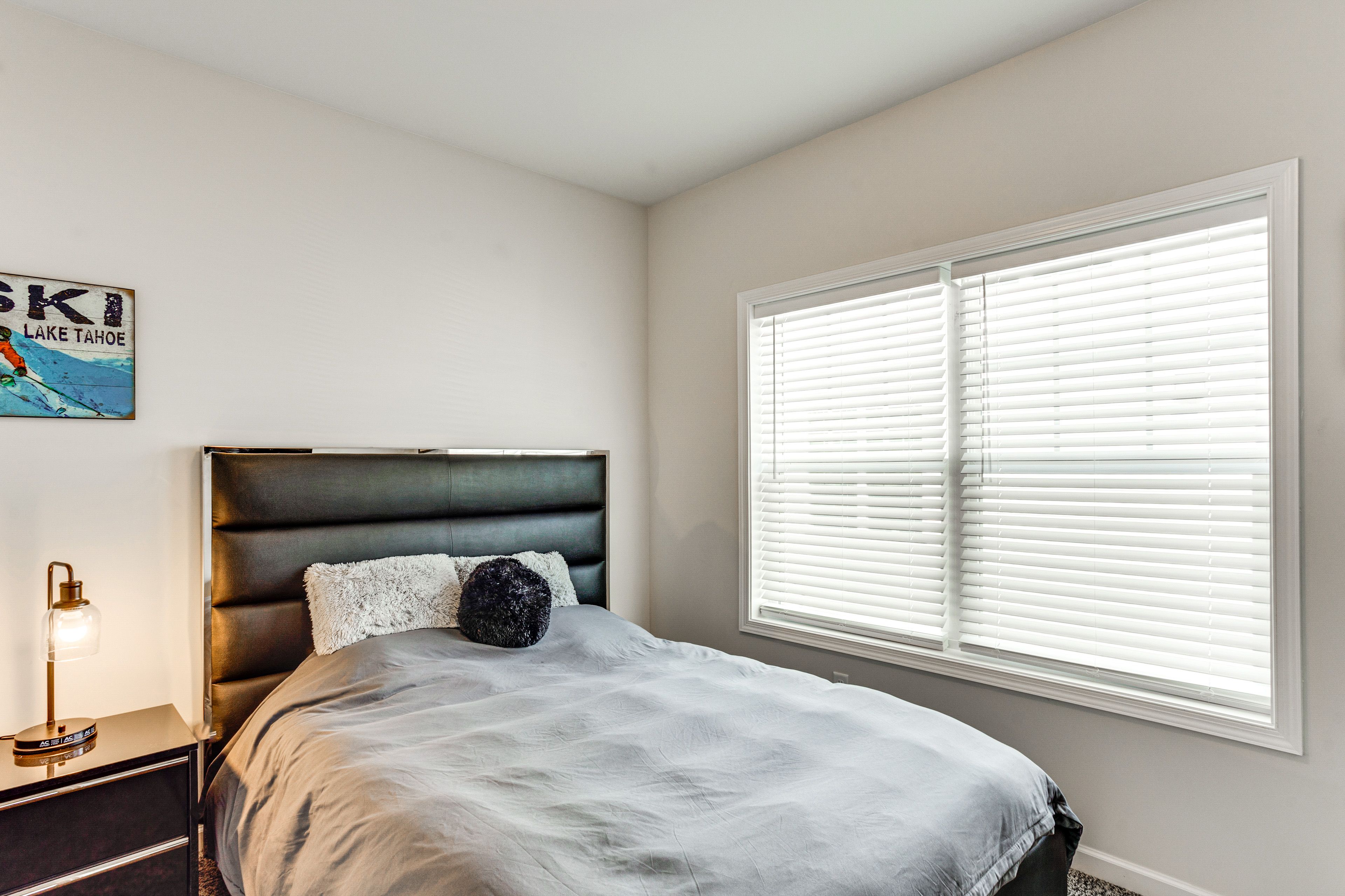 Bedroom 2 | Queen Bed | Smart TV w/ Cable