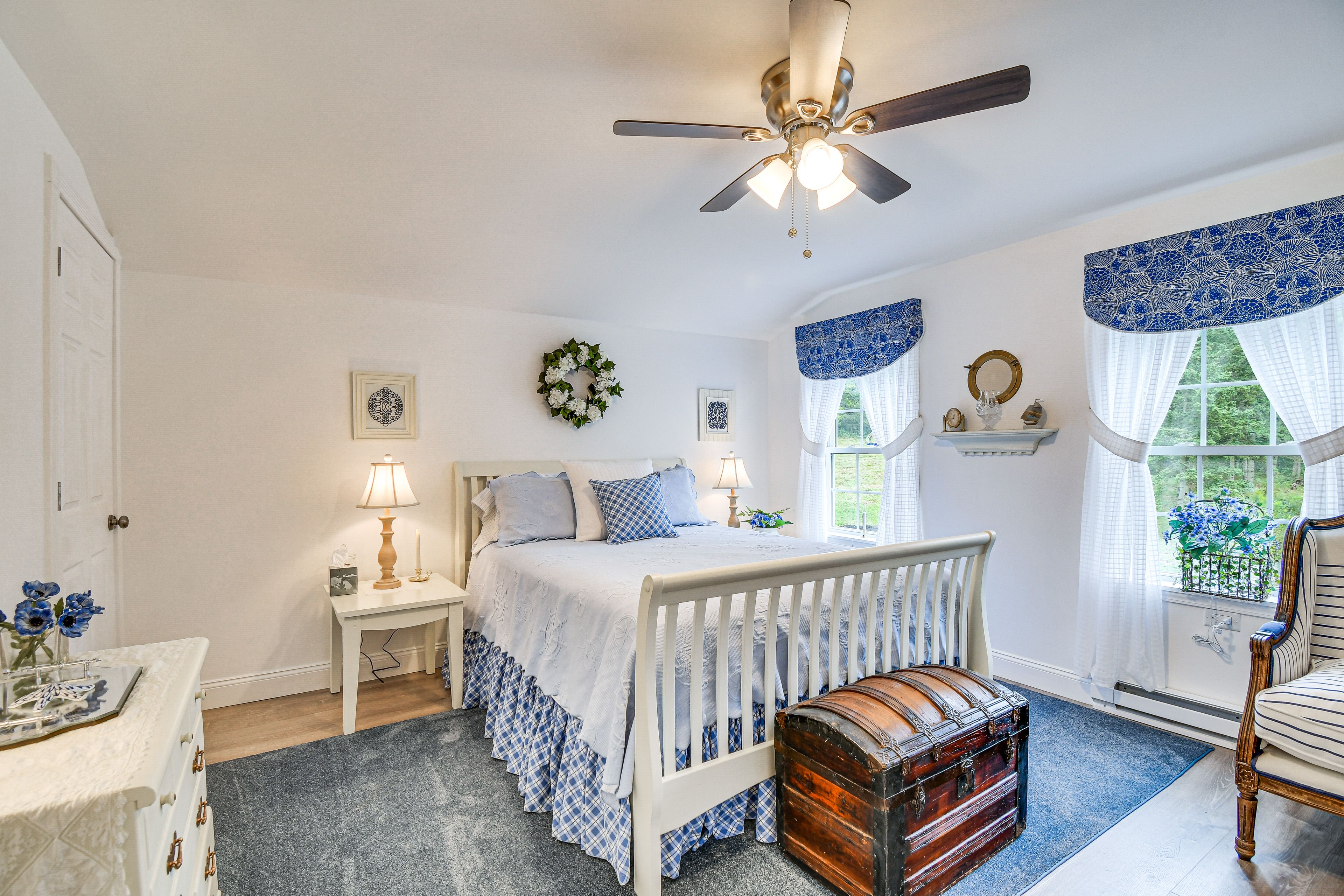 Bedroom 4 | 2nd Floor | Queen Bed