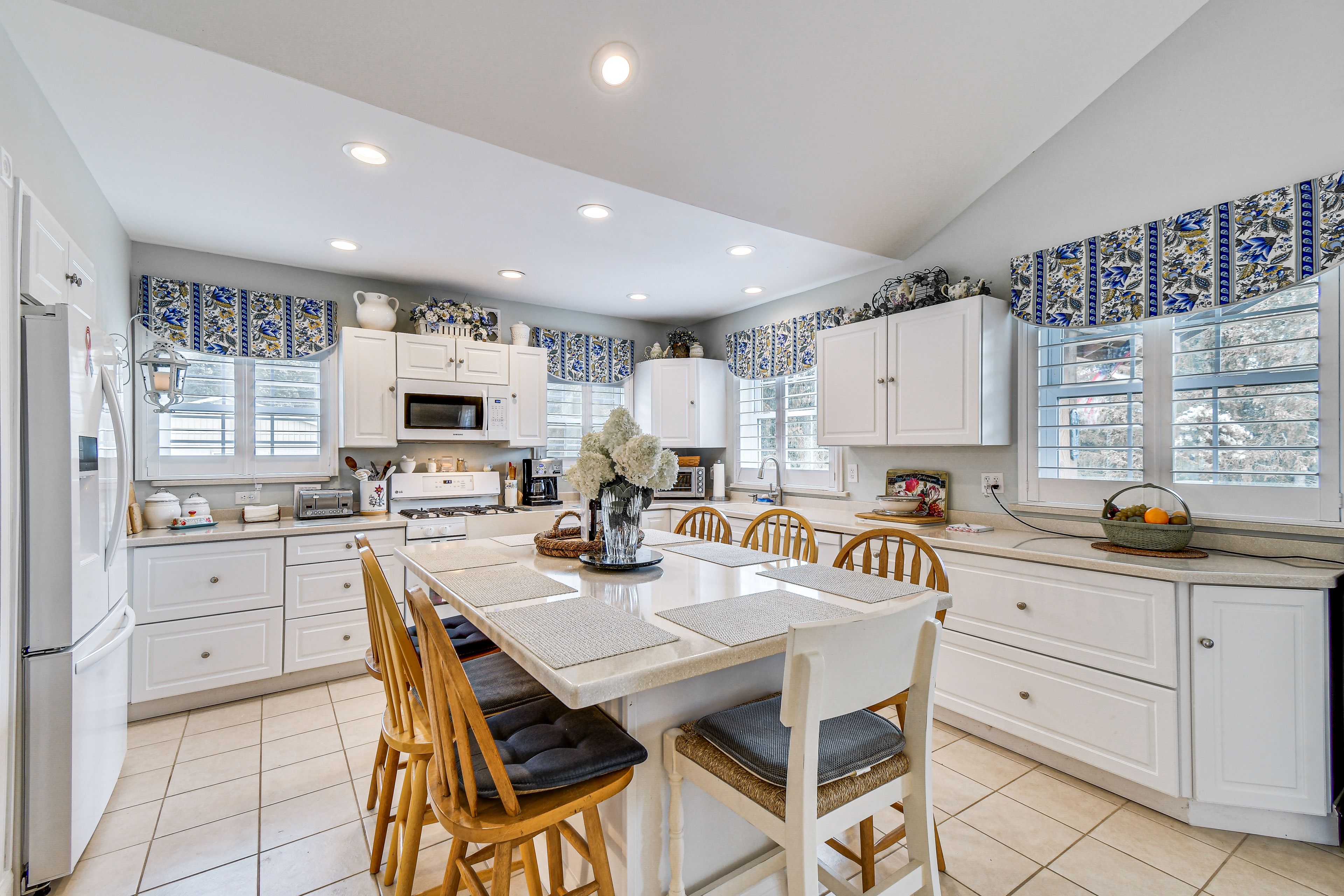 Kitchen | 1st Floor | Keurig & Drip Coffee Makers | Blender | Cooking Basics