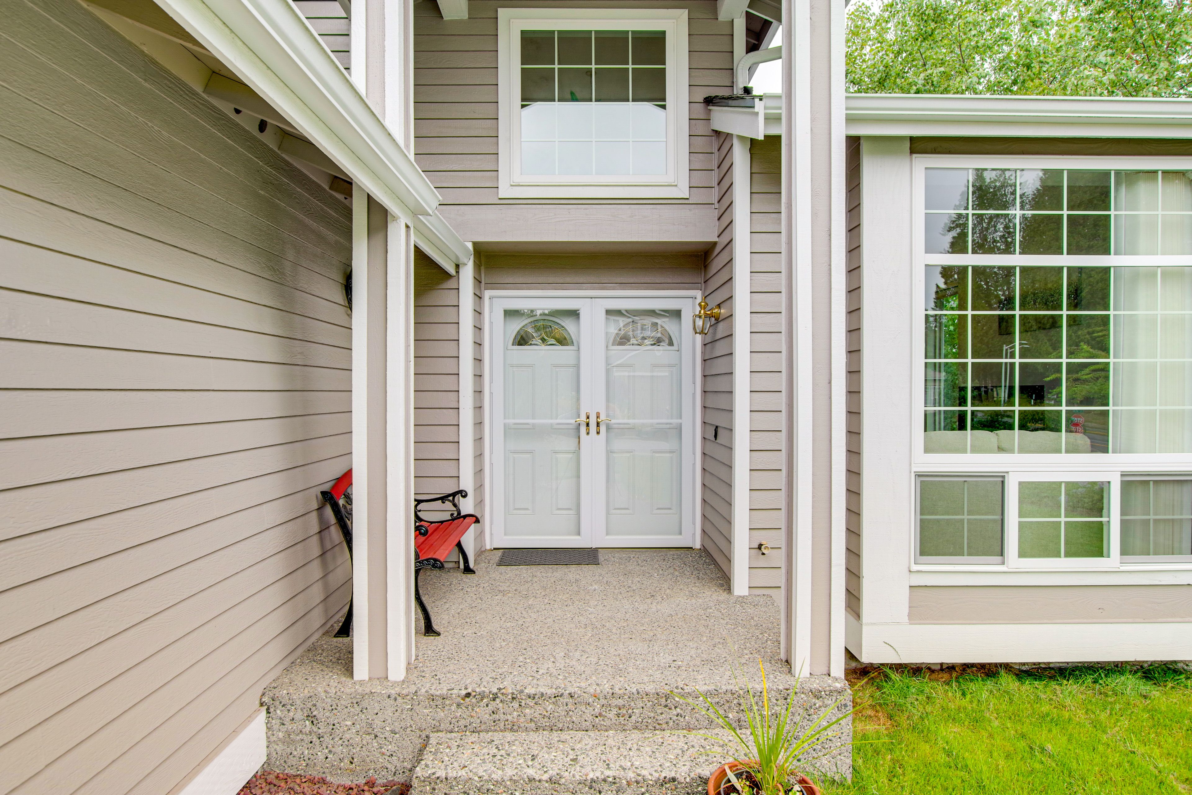 Front Door | Keyless Entry