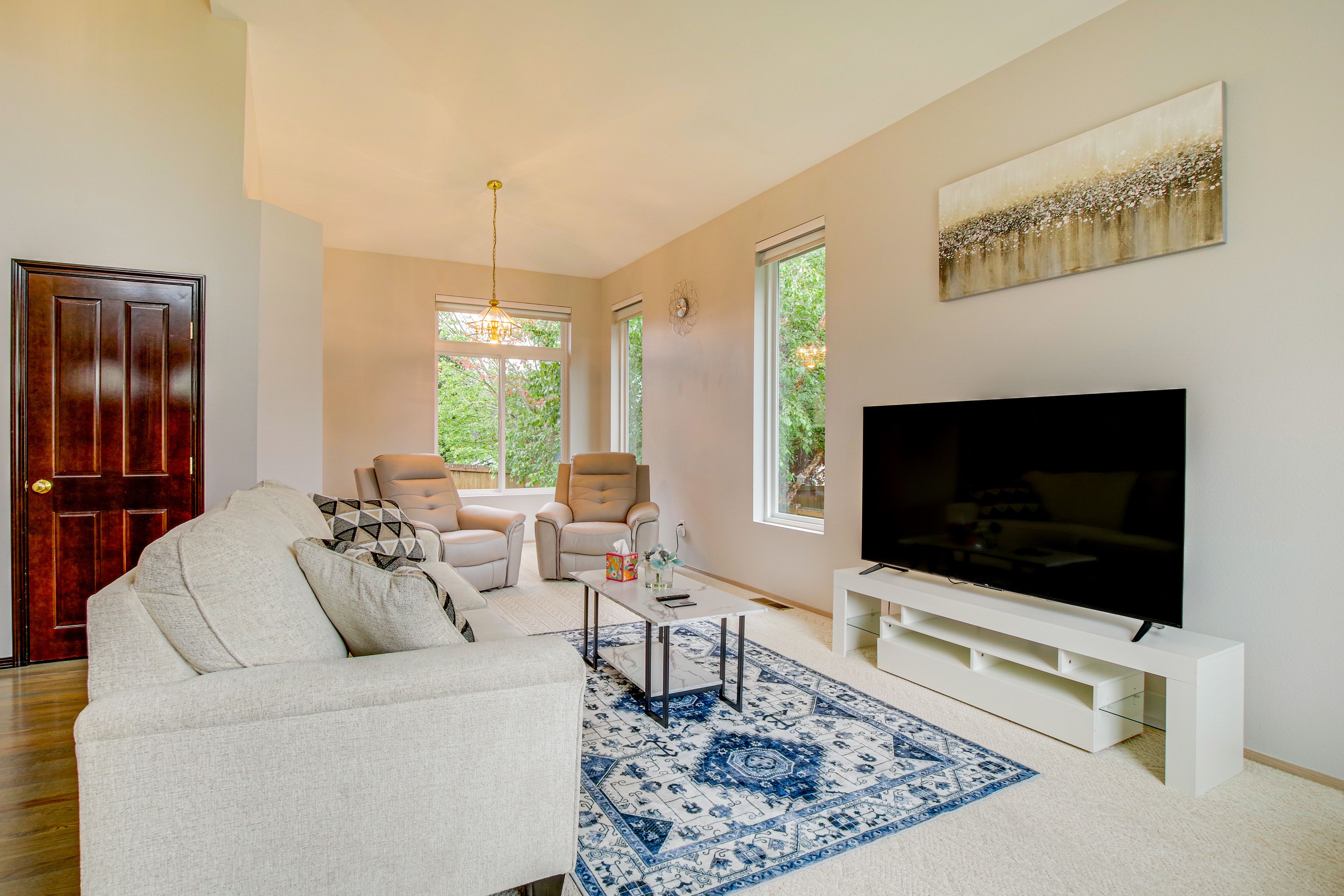 Marysville Vacation Rental | 5BR | 3BA | Stairs Required | 2,701 Sq Ft