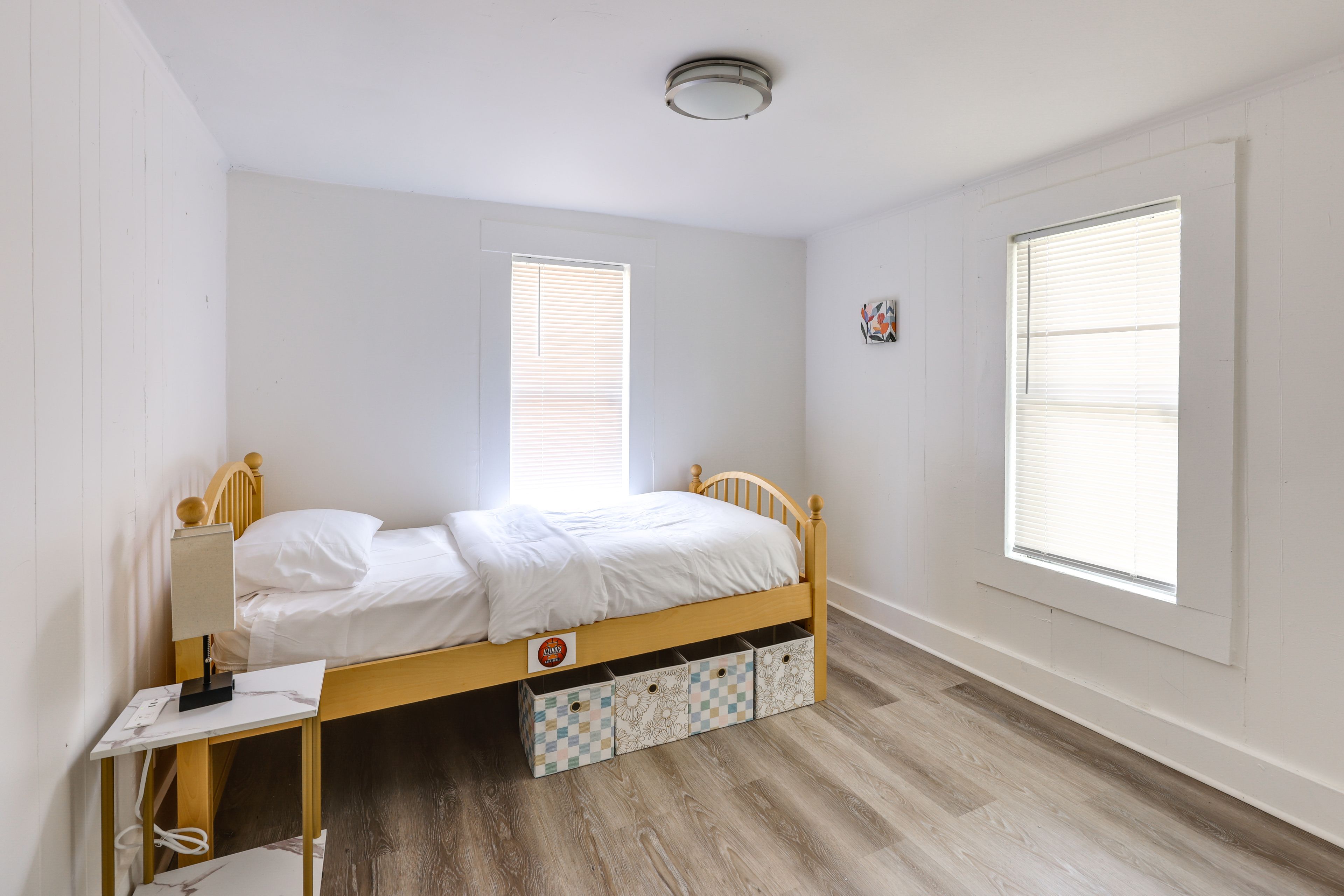 Bedroom 1 | Twin Bed