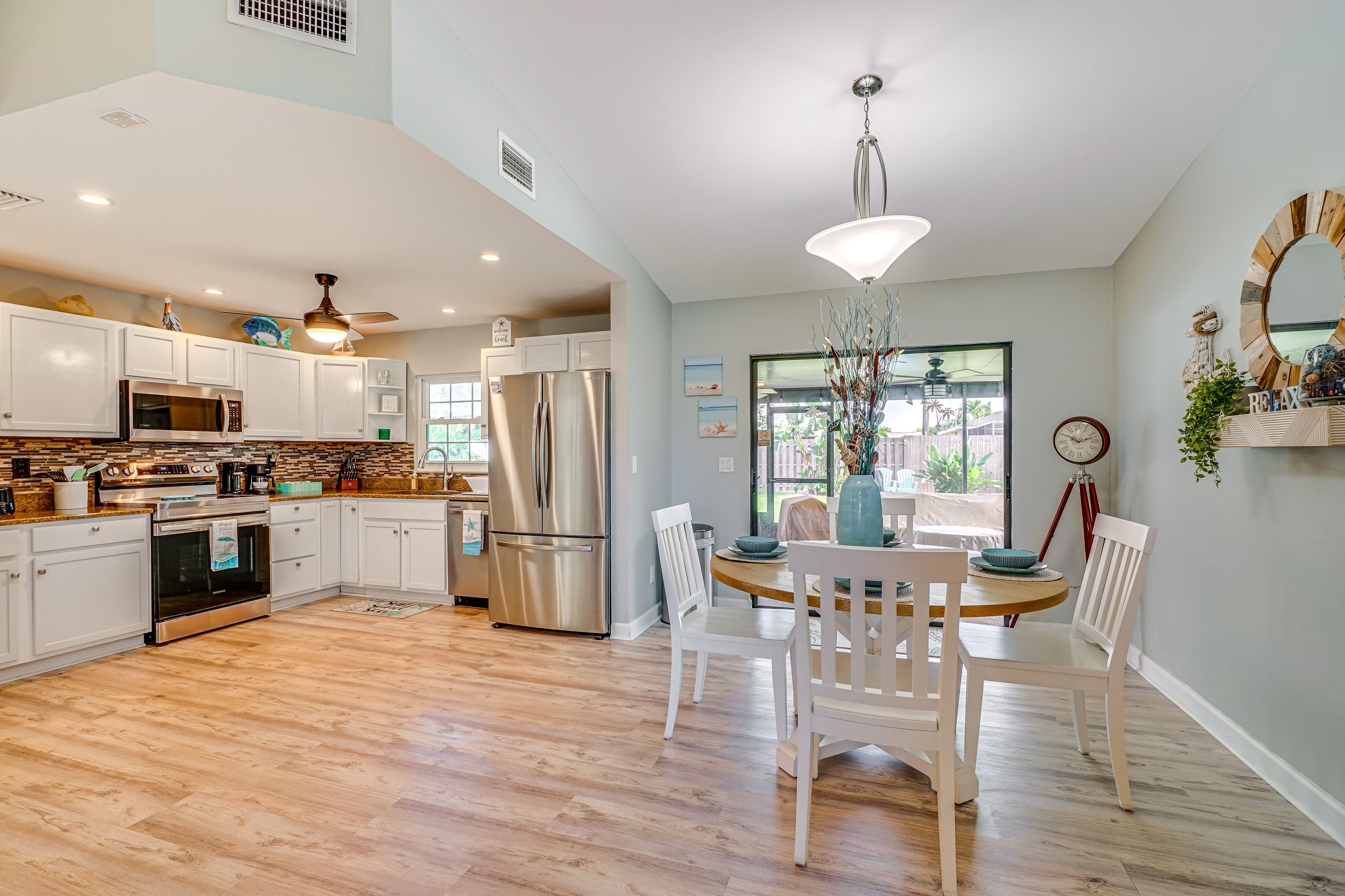 Dining Area | Free WiFi | Single-Story Home