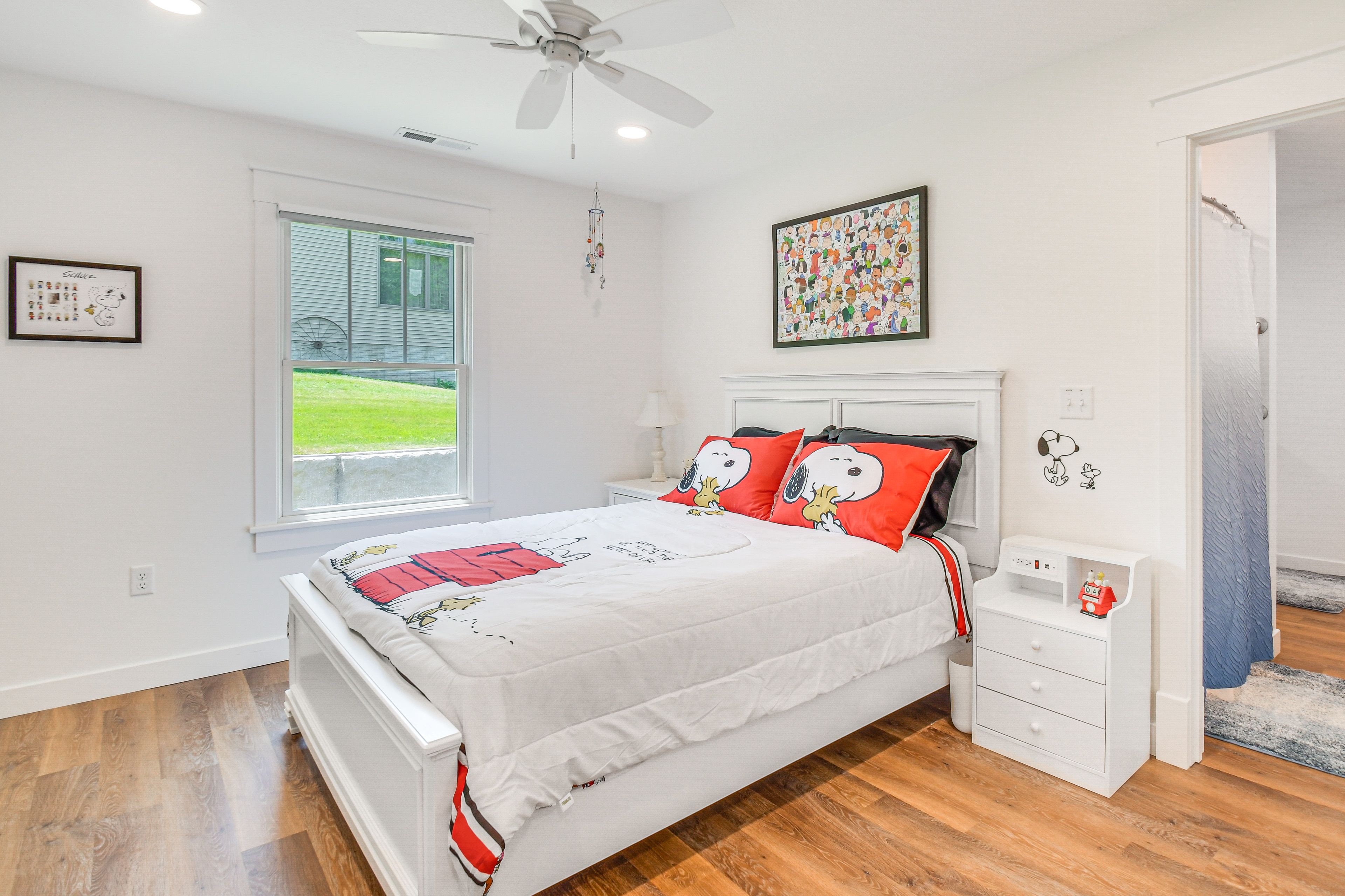 Bedroom 2 | Queen Bed