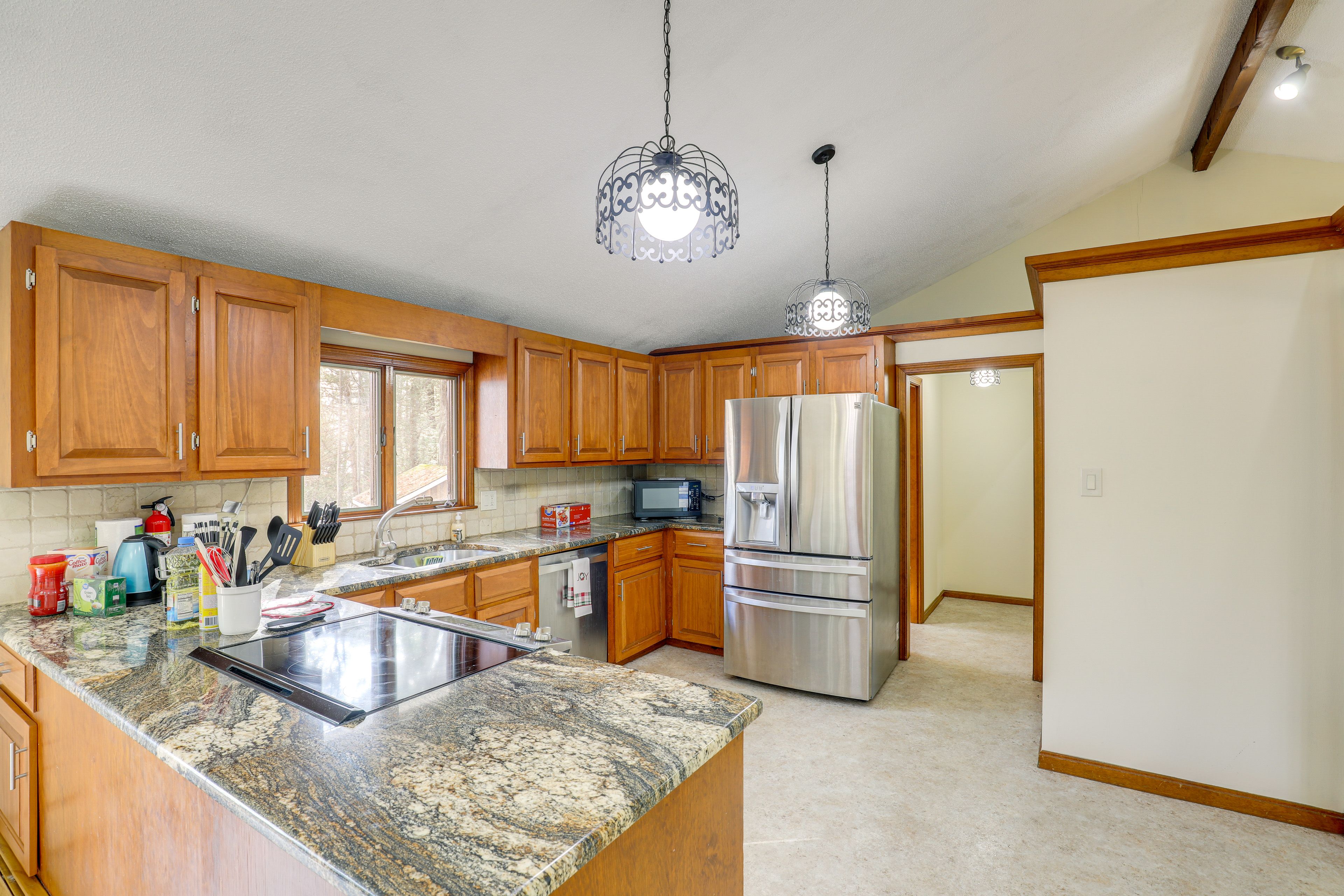 Kitchen | Coffee Maker | Dishwasher | 1st Floor