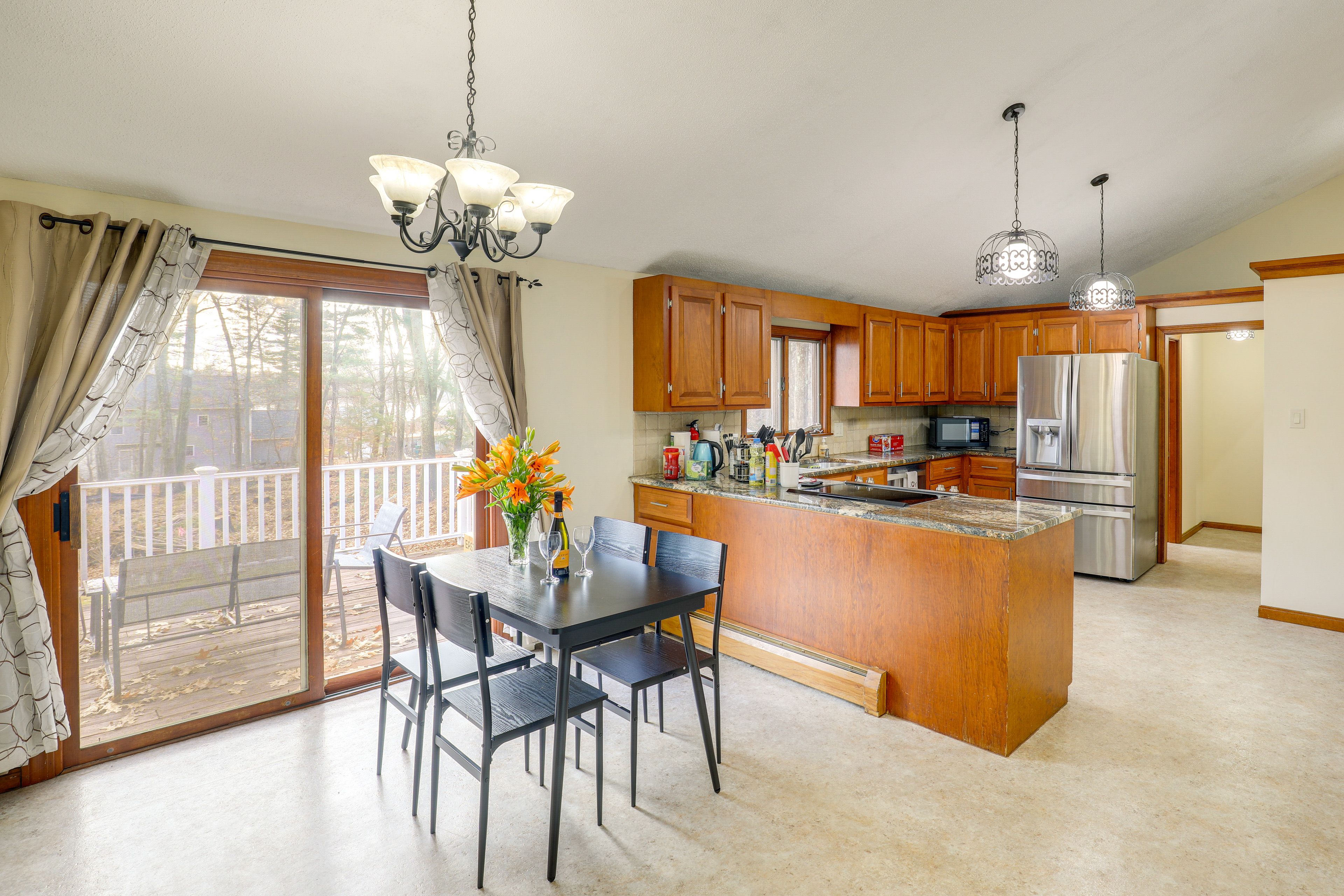 Kitchen | Dining Area | Cooking Basics