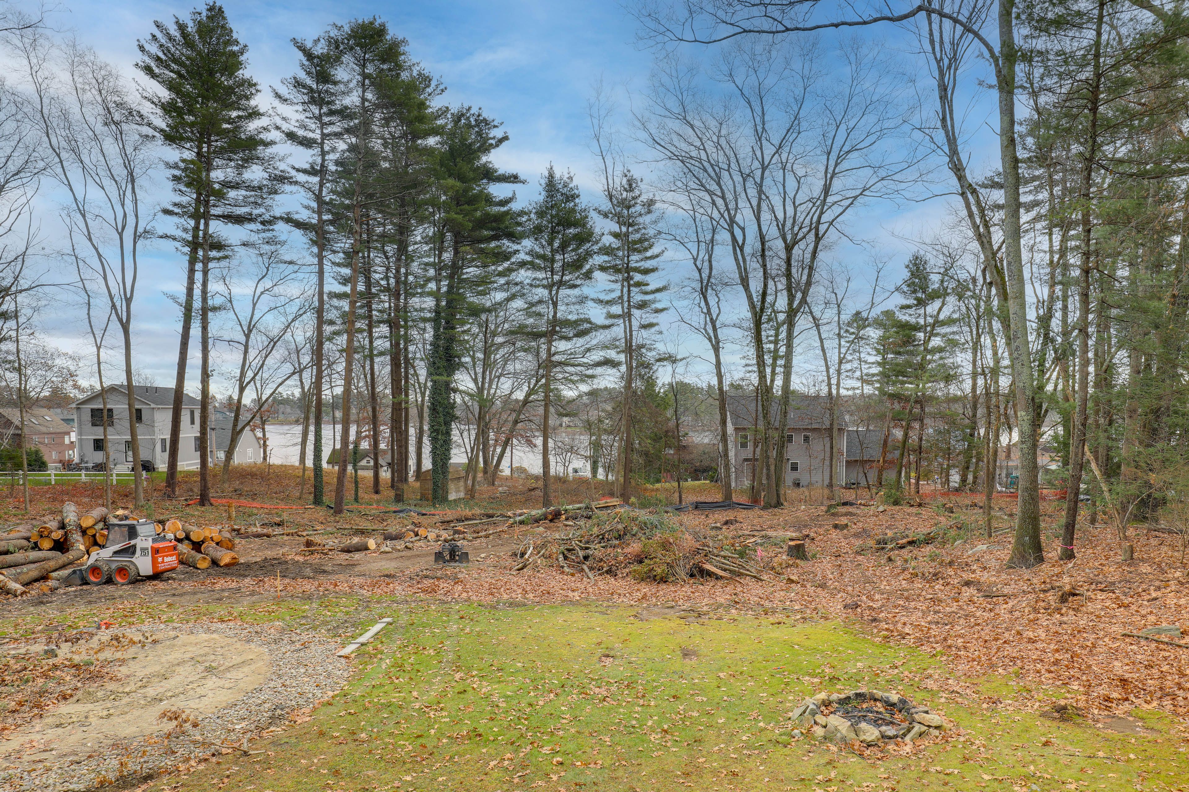 Backyard | Peek-a-Boo Lake Views
